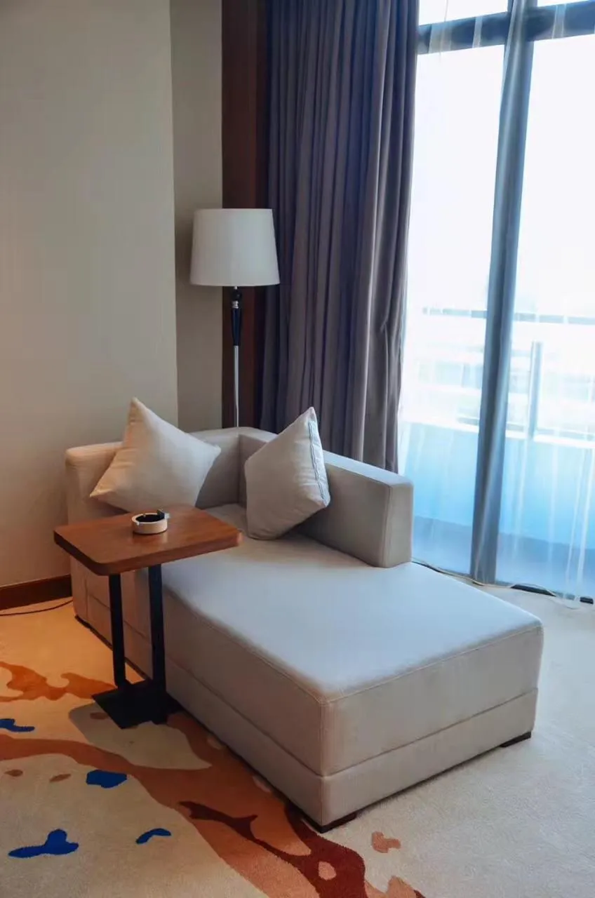 Bed in Grand Skylight International Hotel Huizhou