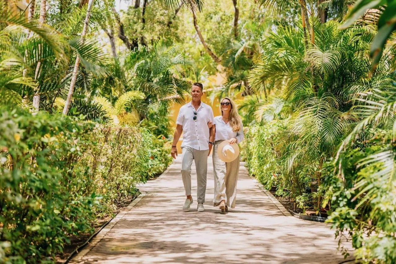 Inner courtyard view in Harbour Village Beach Club