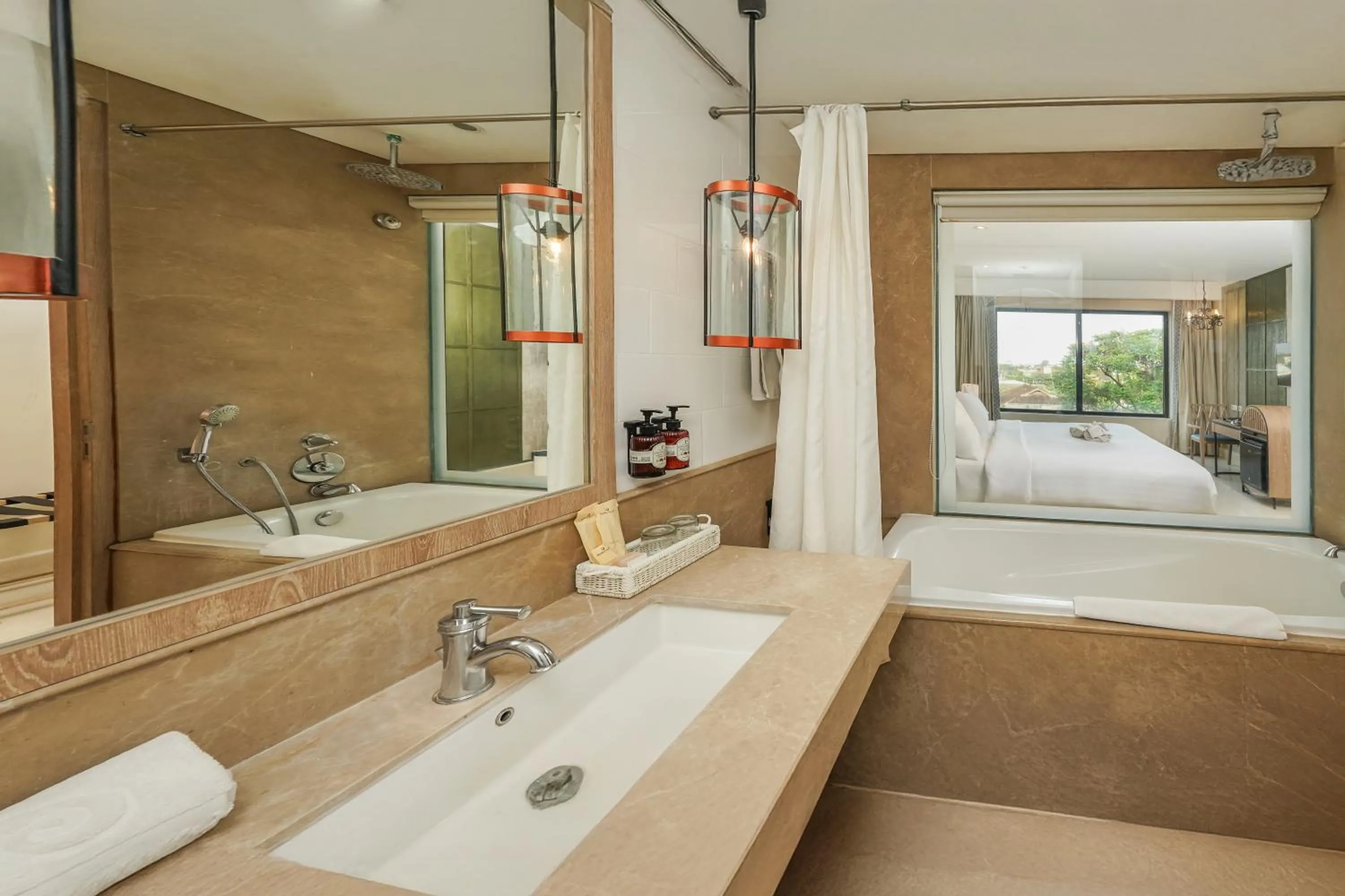 Bathroom in Jambuluwuk Oceano Seminyak Hotel