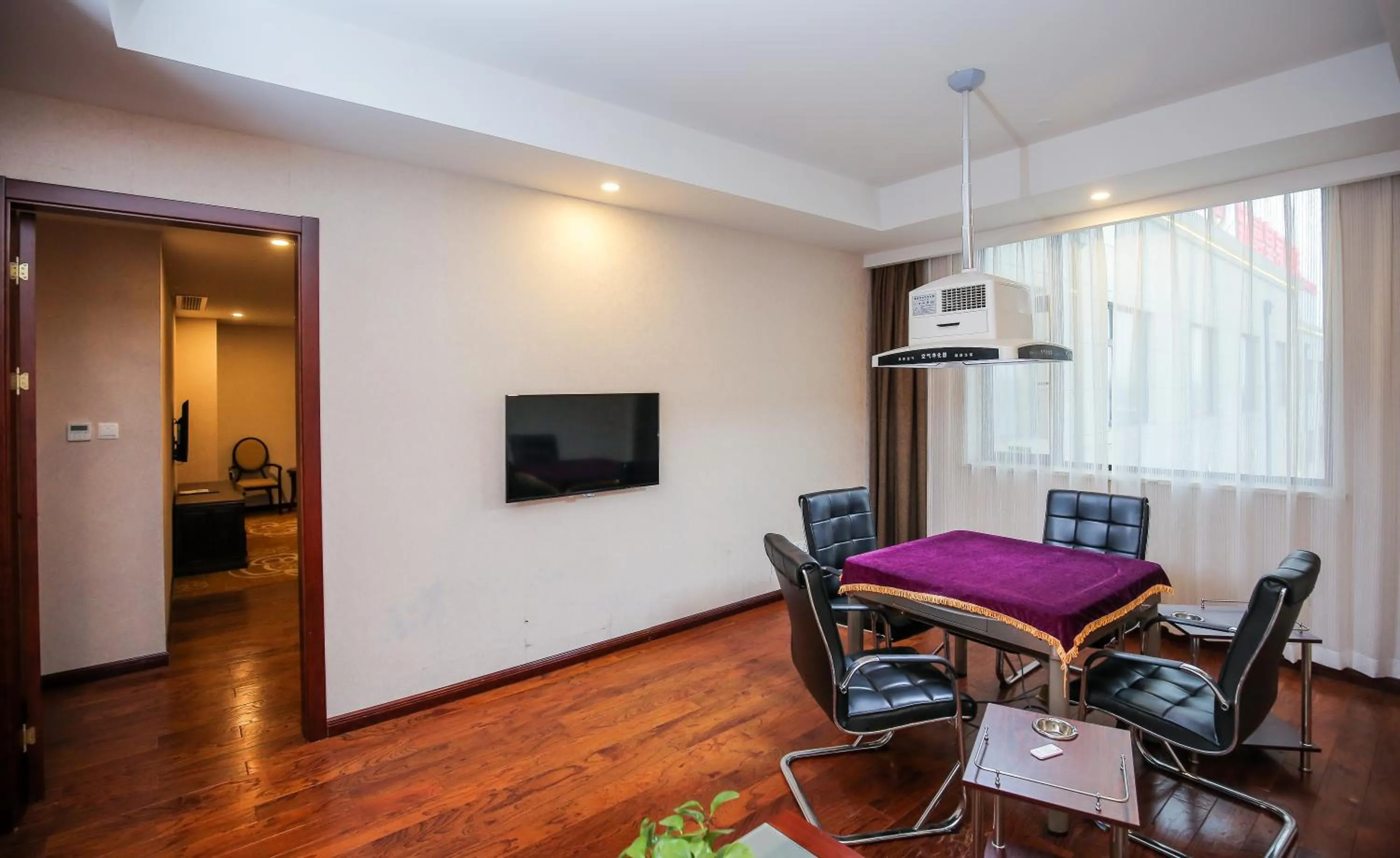 Activities in New Knight Royal Hotel Airport and International Resort