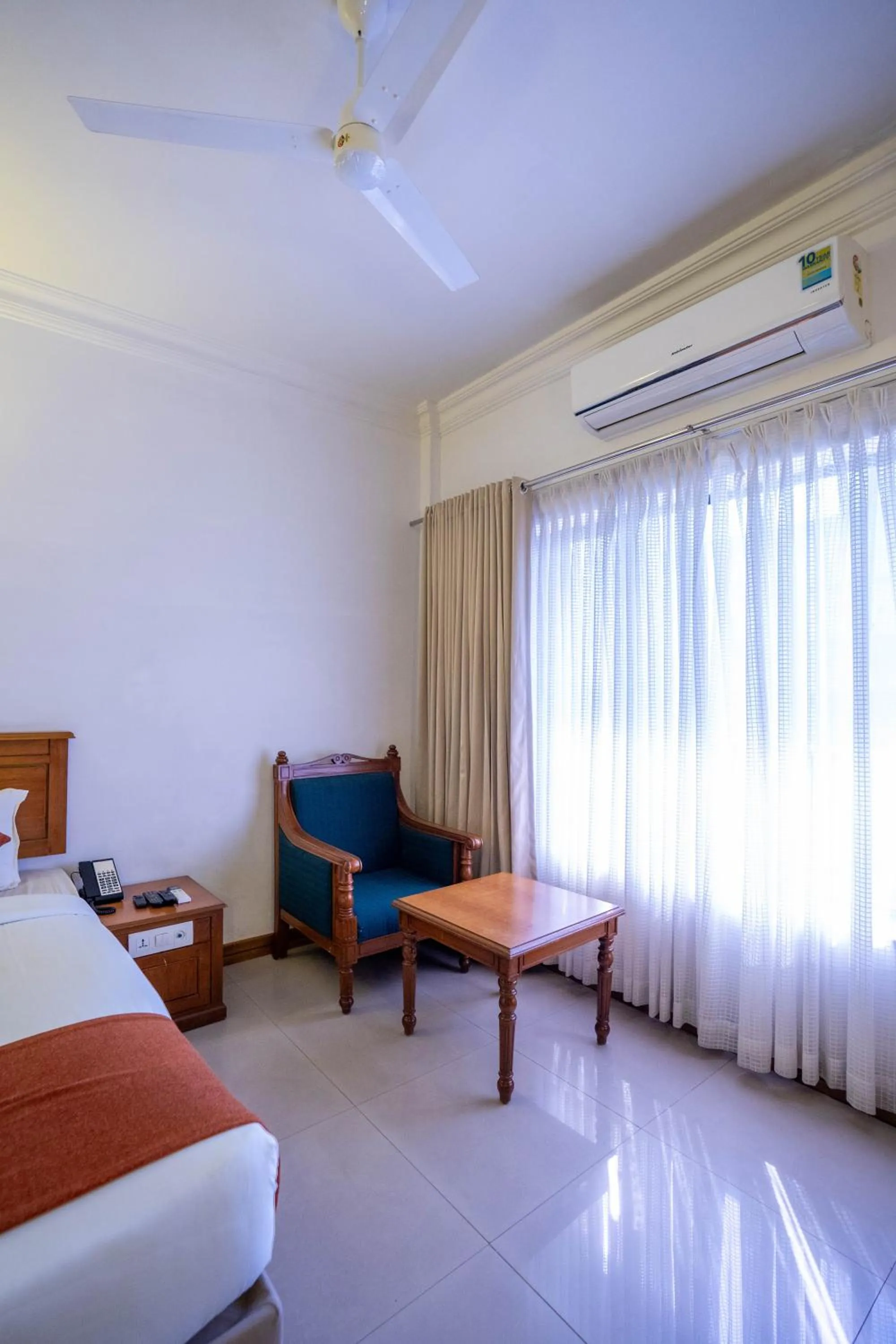 Bedroom, Bed in Casino Hotels Ltd