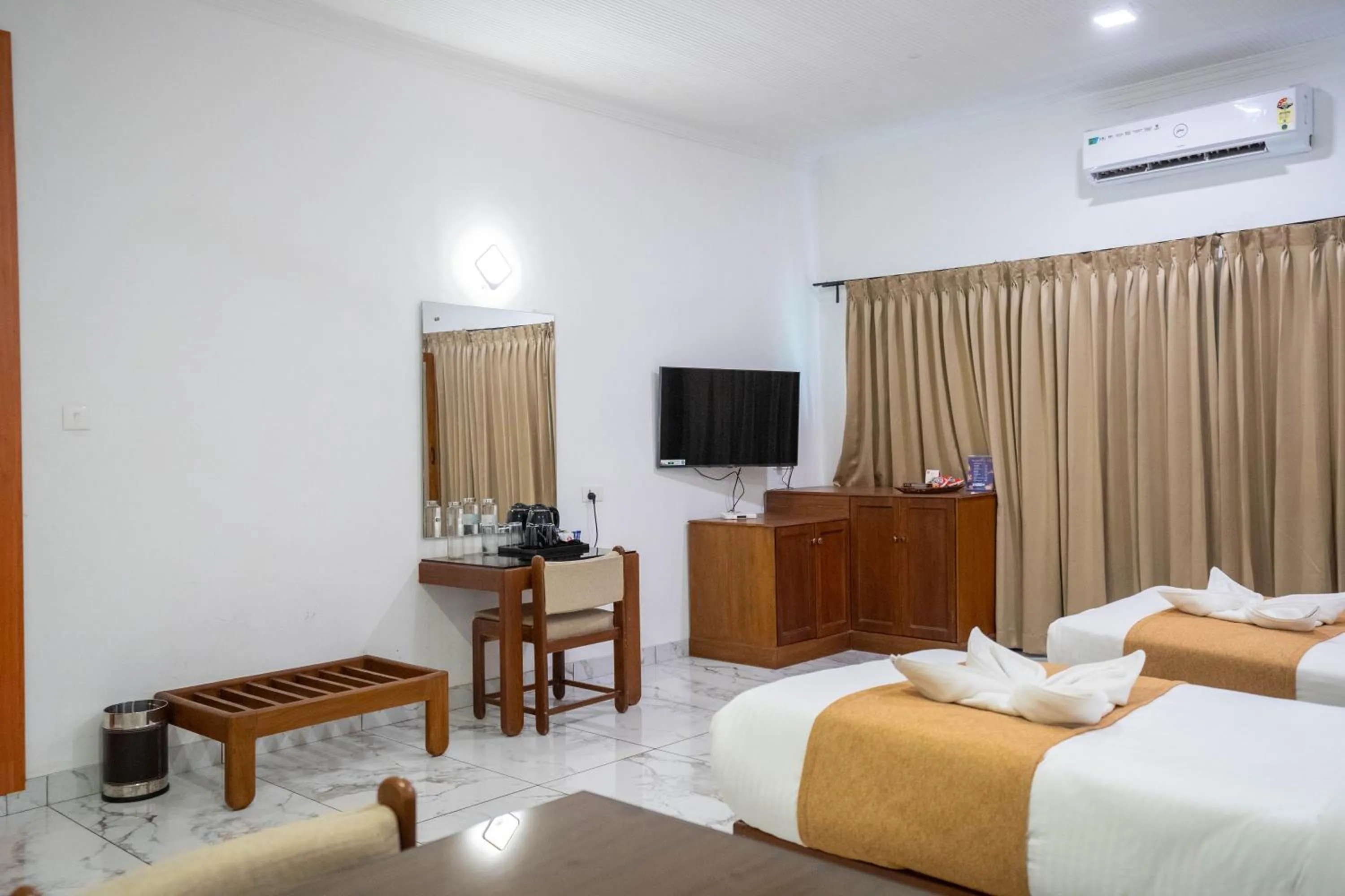 Photo of the whole room, Bed in Casino Hotels Ltd