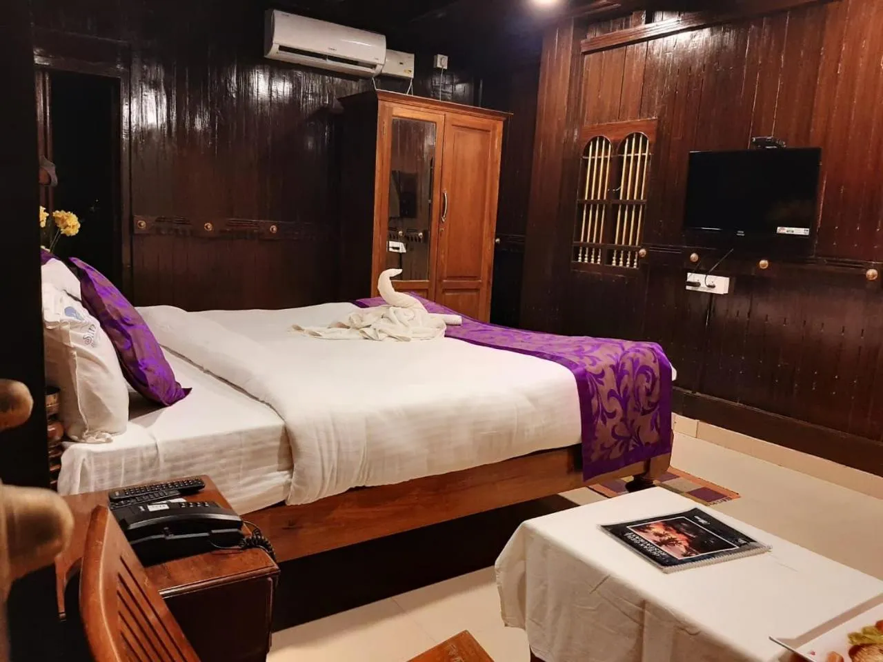 Superior Queen Room in SUN VIEW Beach Resort
