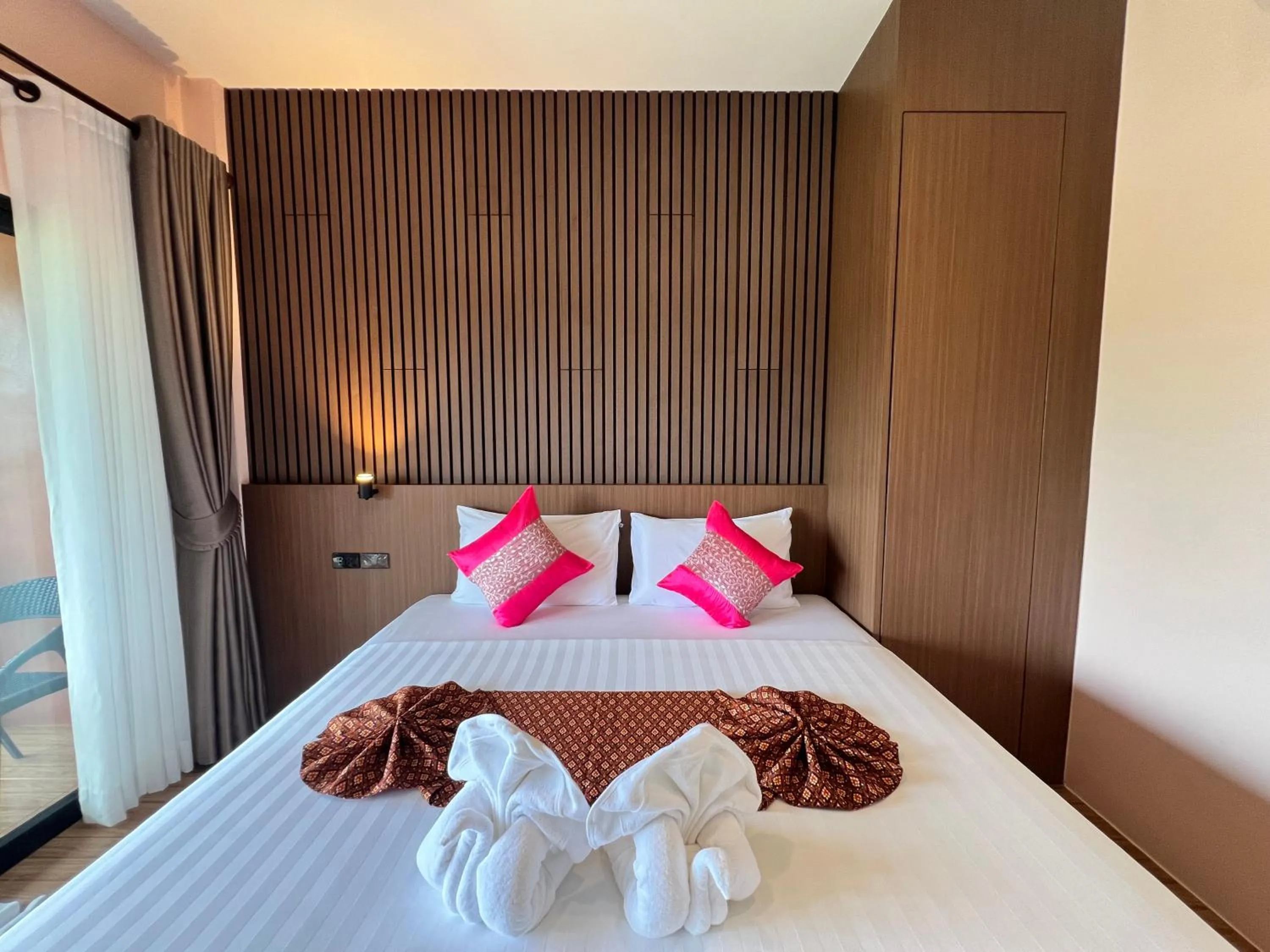 Bed in Palm Kiri Aonang Resort