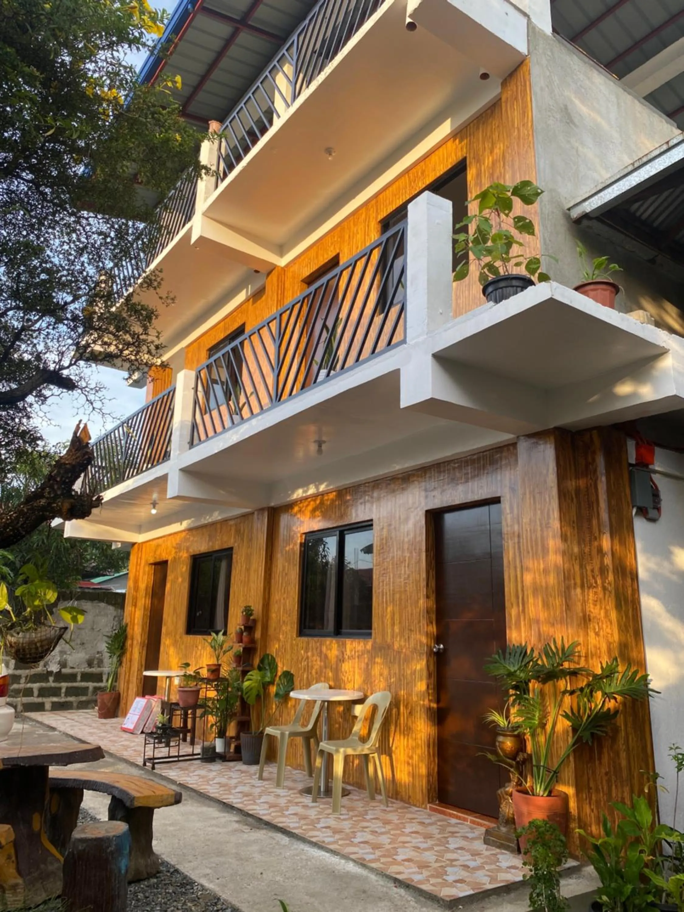 Property building in Alona's Traditional Filipino Home near 100 Islands Wharf