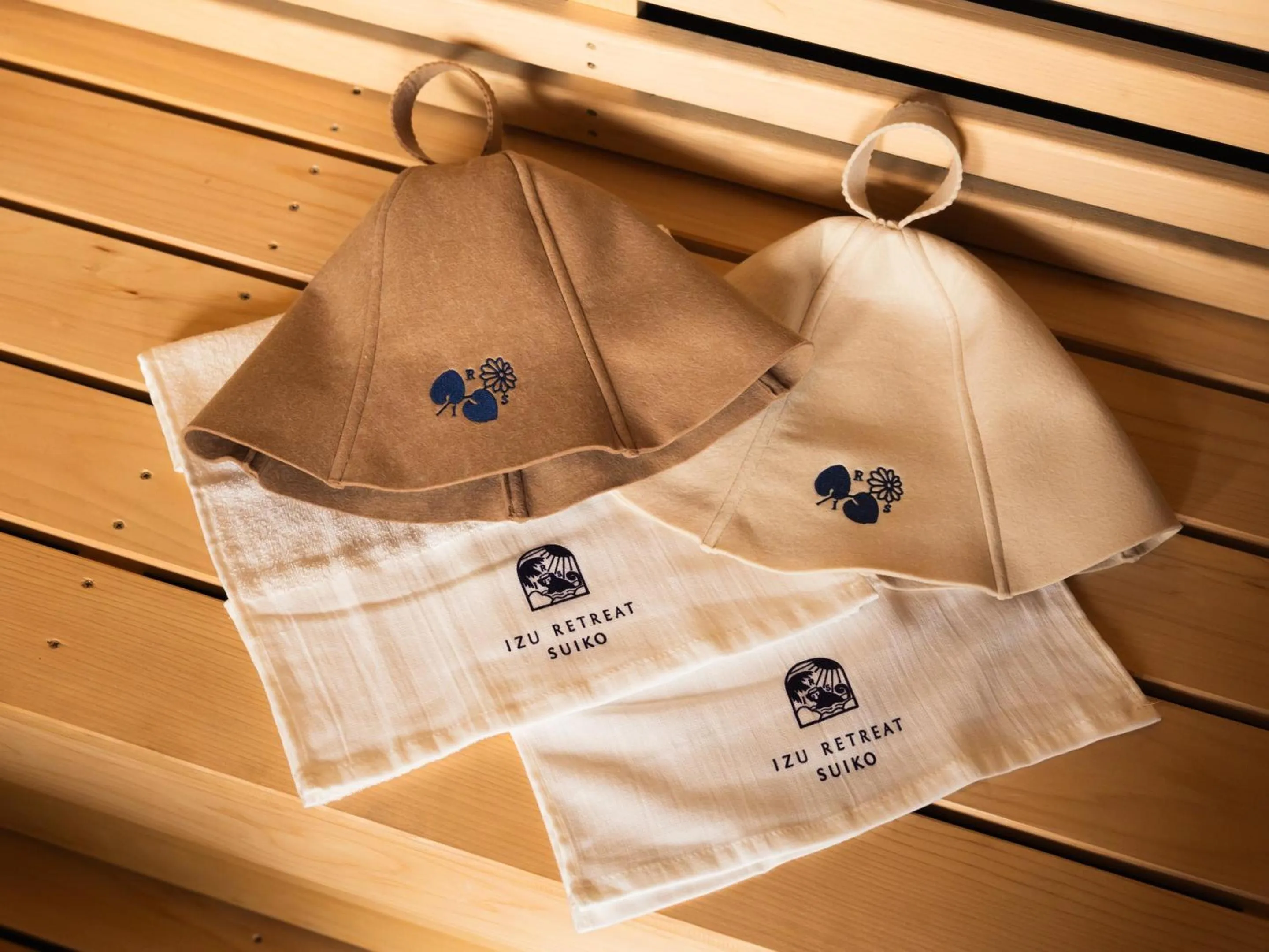 Sauna in IZU RETREAT by Onko Chishin