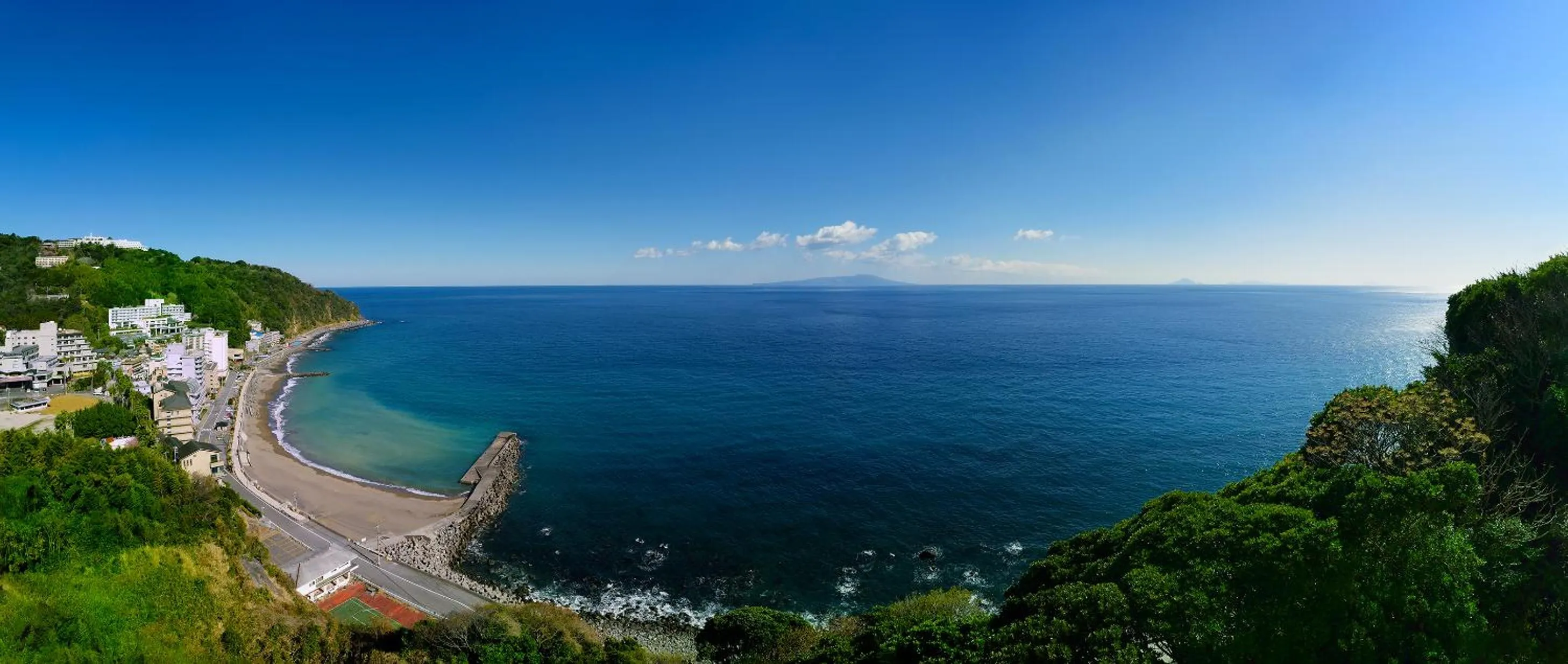 Day in IZU RETREAT by Onko Chishin