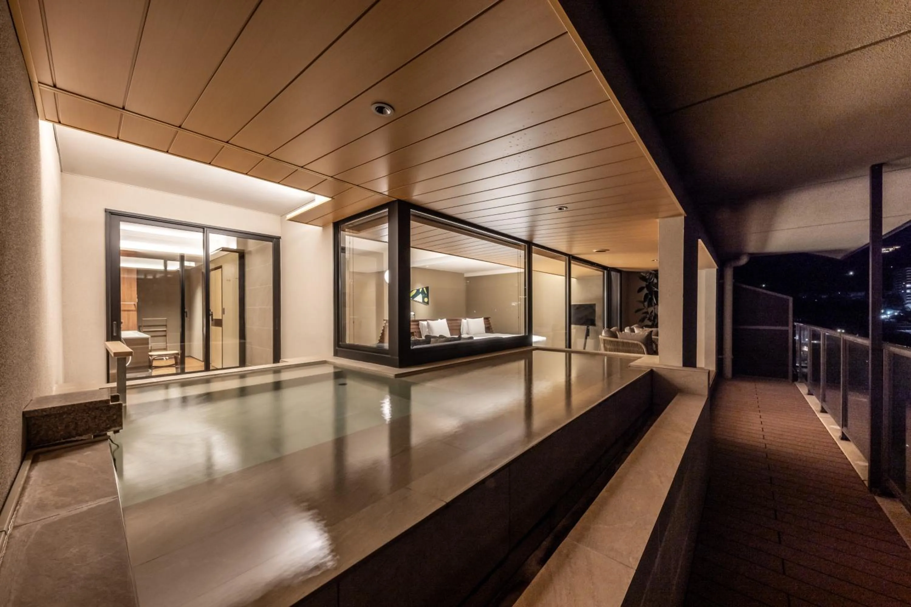 Hot Spring Bath in IZU RETREAT by Onko Chishin