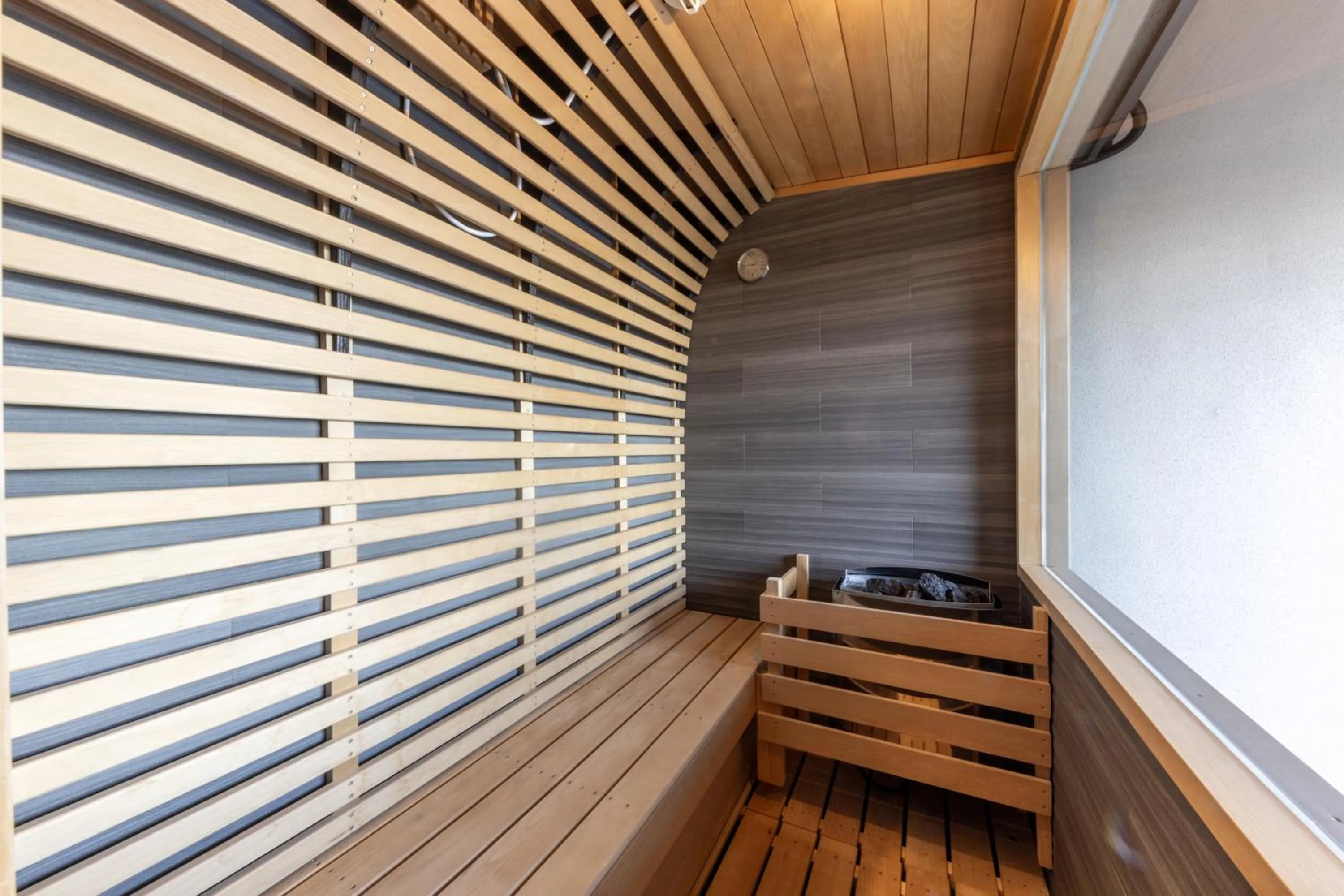 Sauna in IZU RETREAT by Onko Chishin