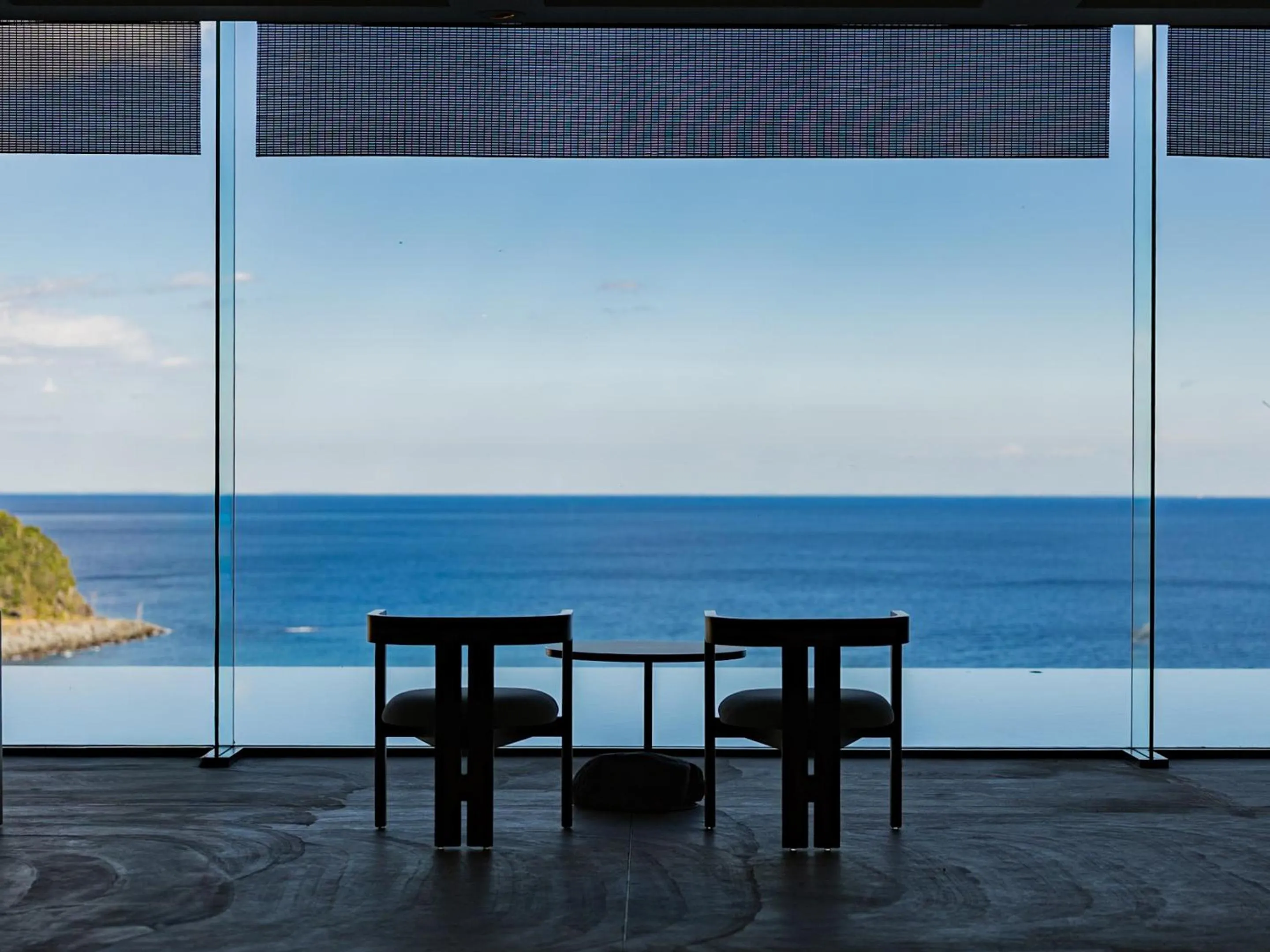 Lobby or reception in IZU RETREAT by Onko Chishin