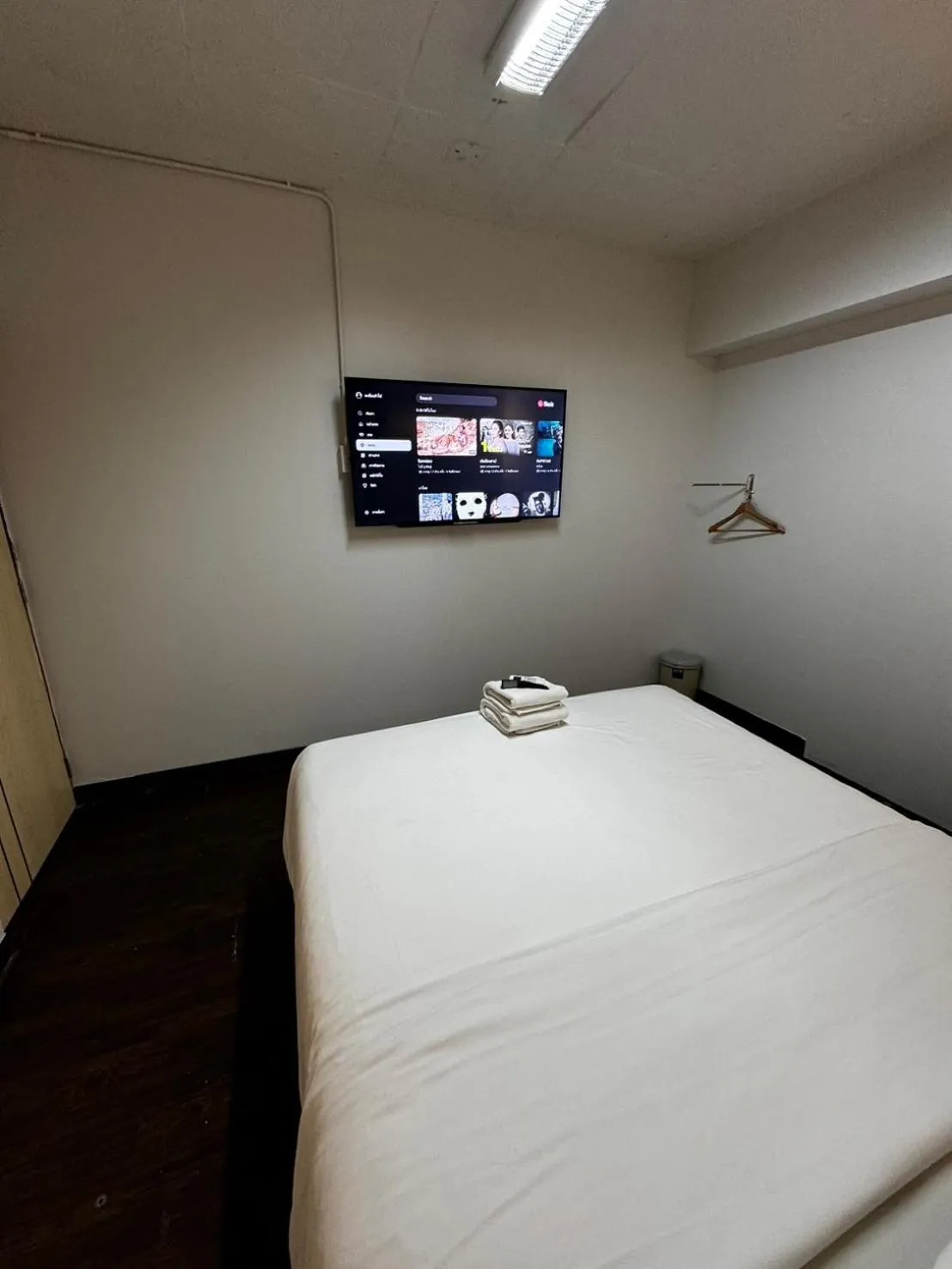 Bed in Glur Central Pratunam