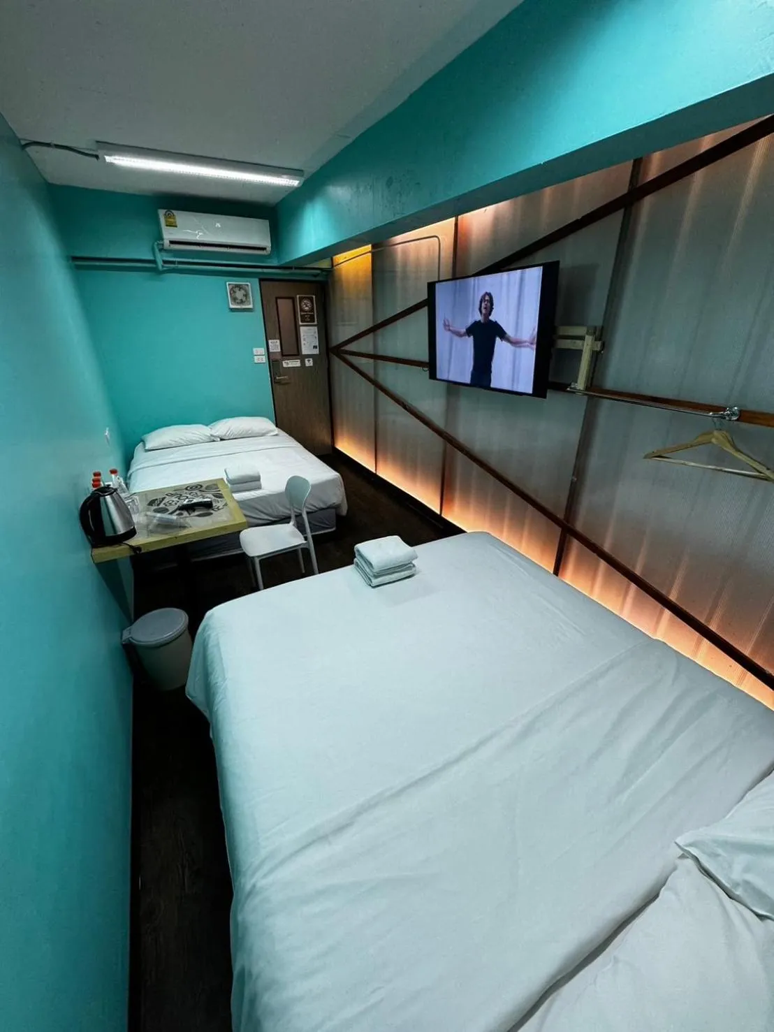 Bed in Glur Central Pratunam