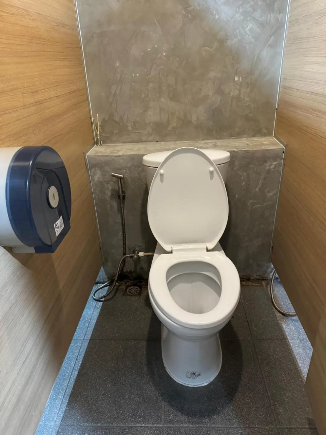 Glur Central Pratunam