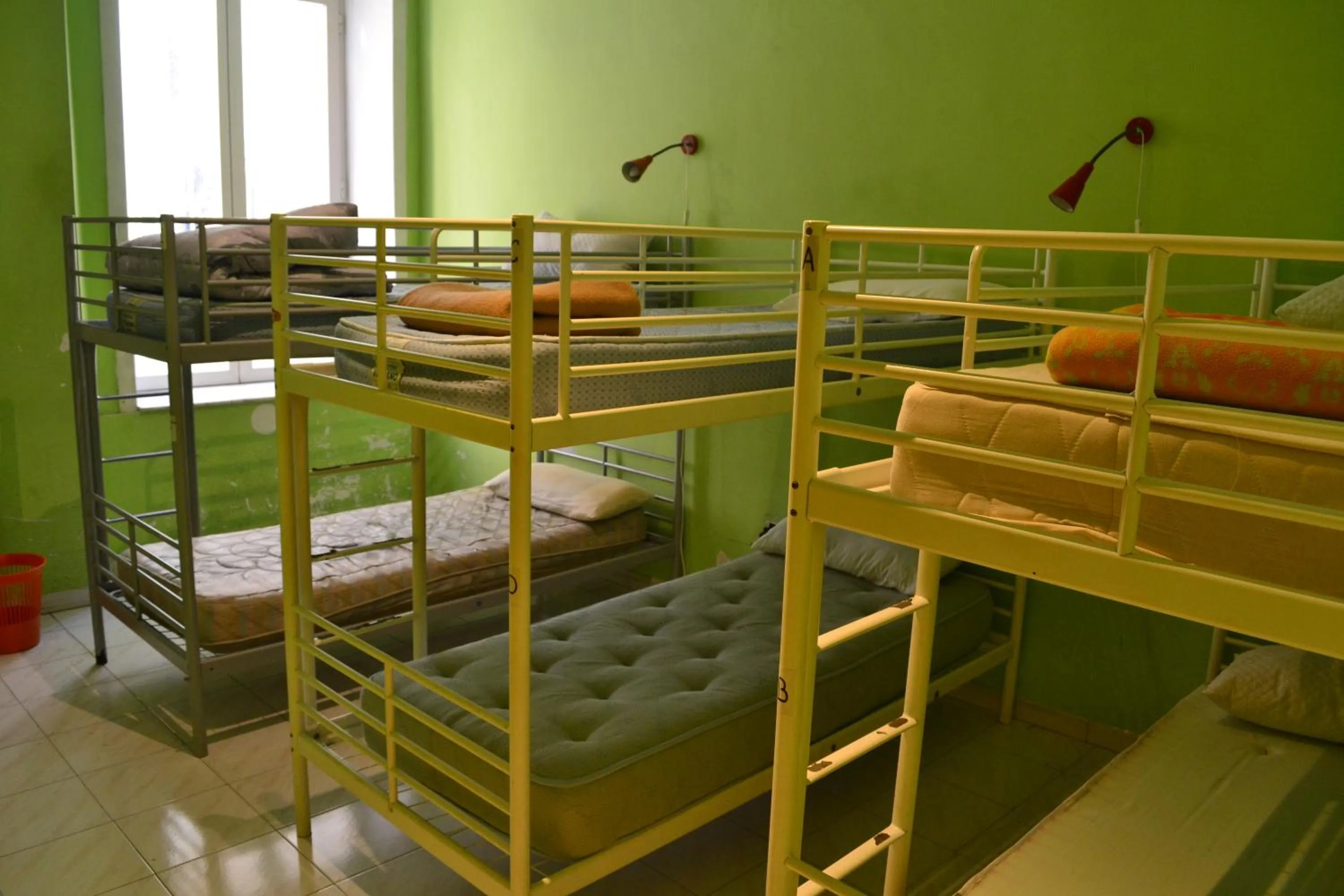 bunk bed in Naples Pizza Hostel