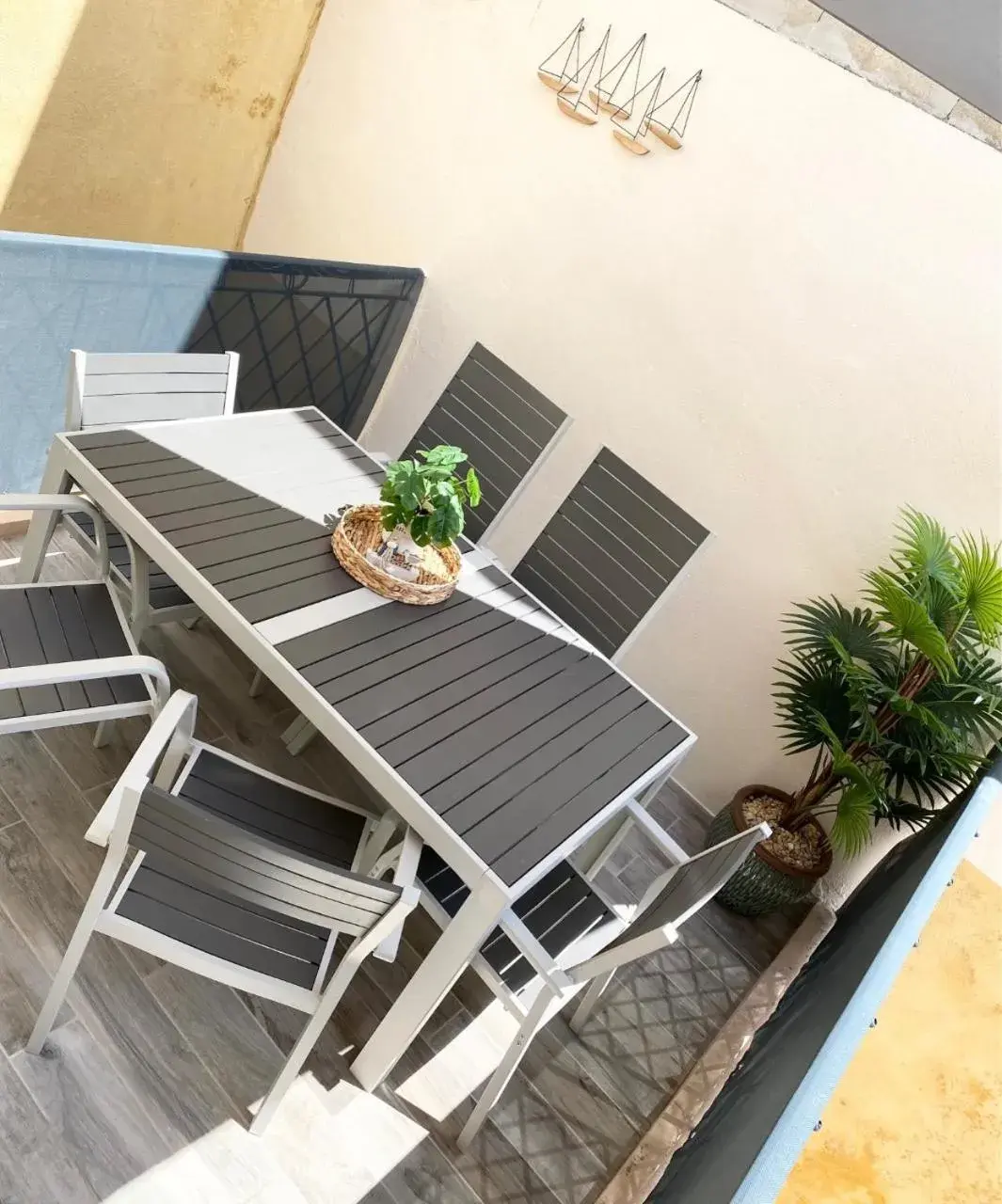 Two-Bedroom Apartment with Terrace in Coeursanary d'Audrey Two-Bedroom Apartment with Terrace in Coeursanary d'Audrey