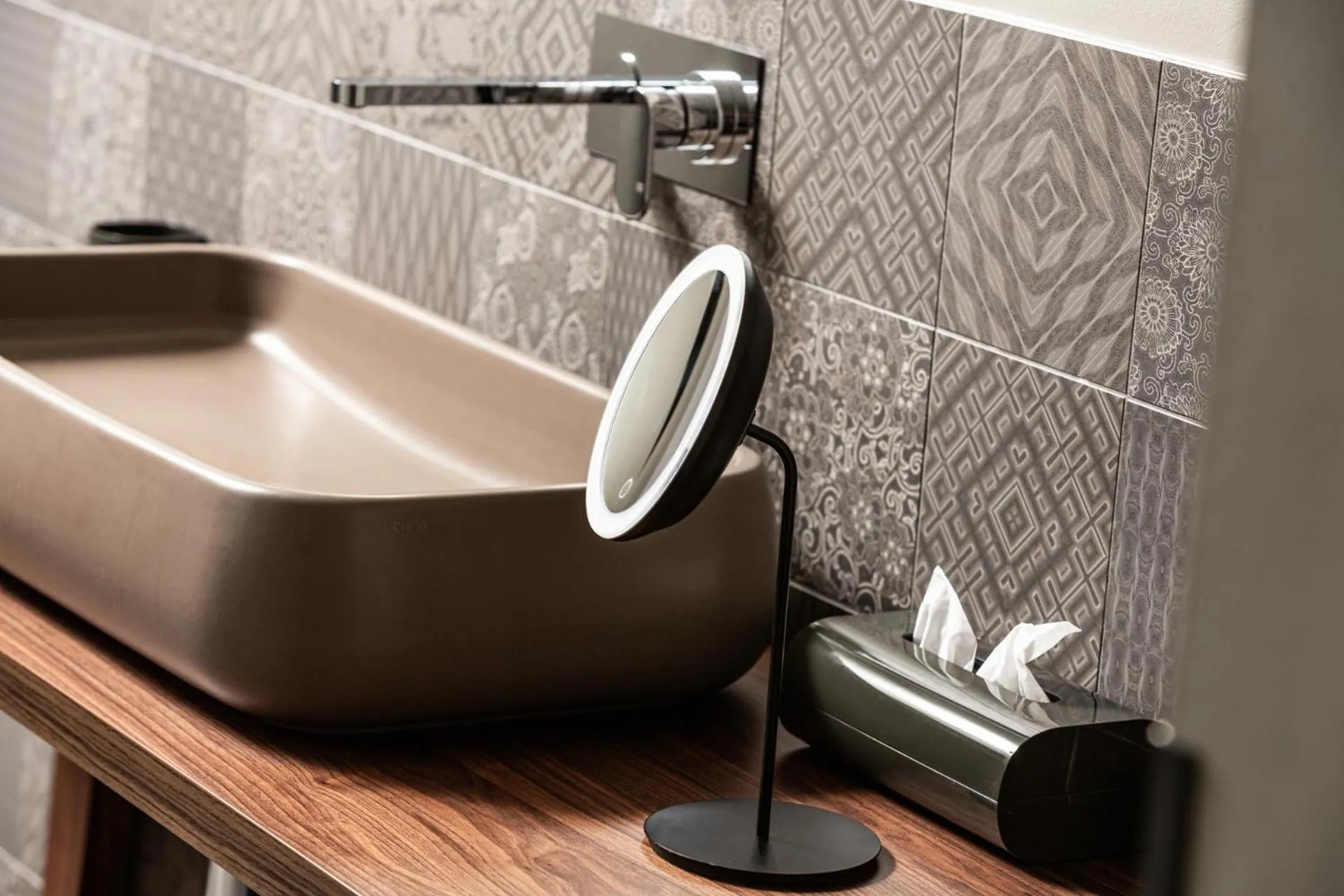 Senses Violett Suites - Adults Only