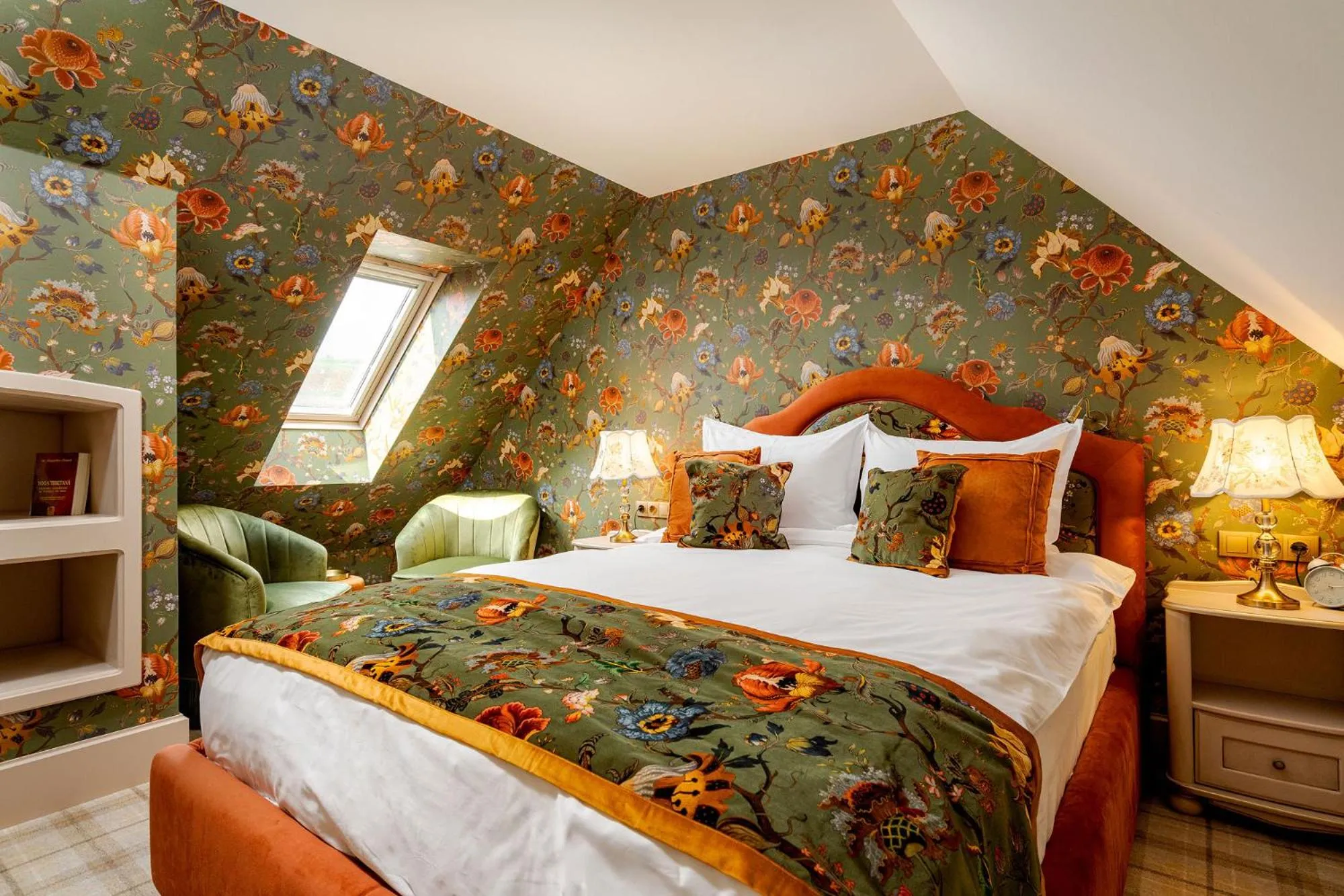 Bed in Casa Timiș - Wellness & Spa Resort