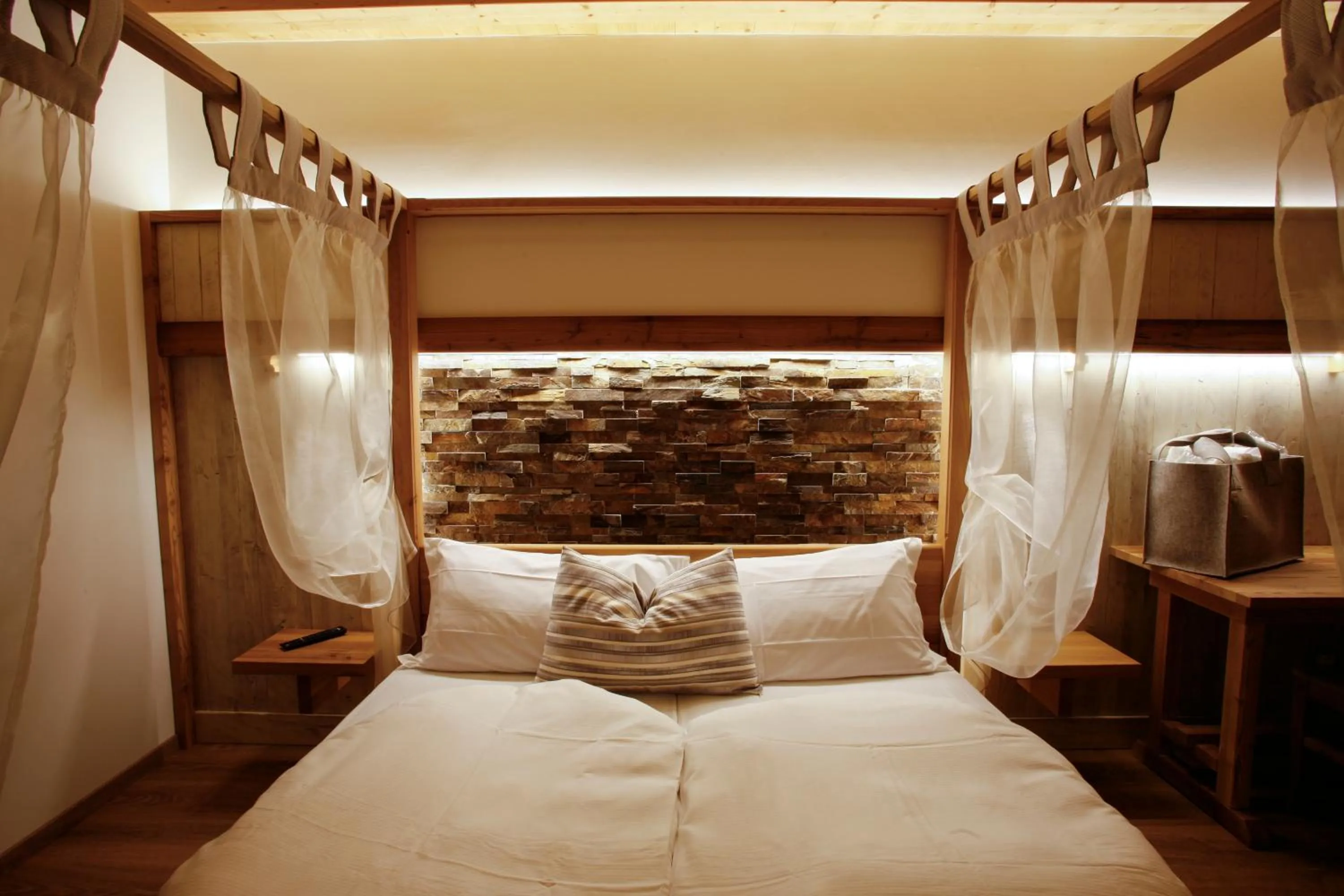 Bed in Garnì & Wellness Anderle