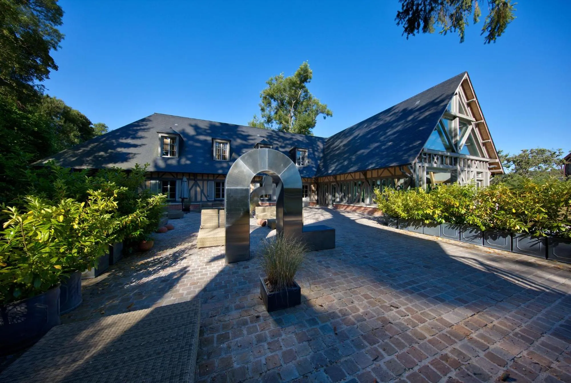 Hôtel La Licorne & Spa