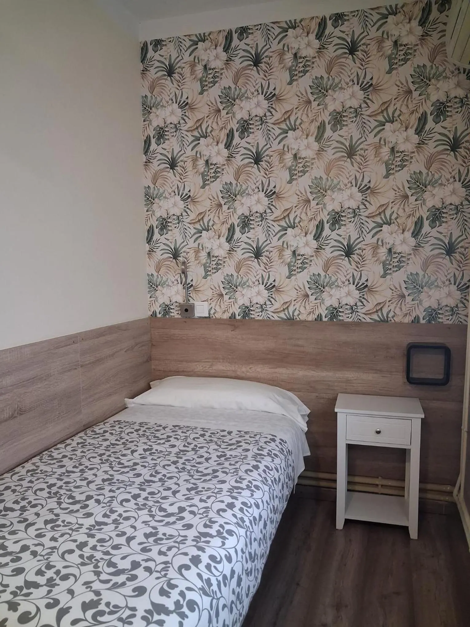 Bed in Hostal La Pastora