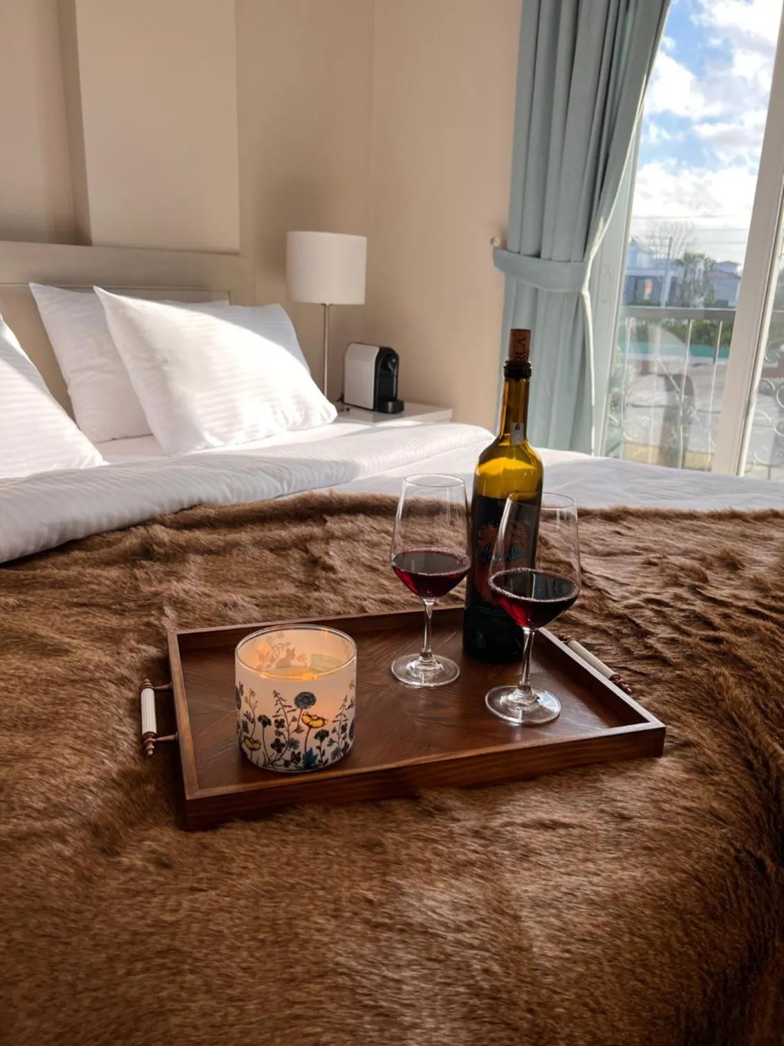 Bed in B. Equine Range Hotel