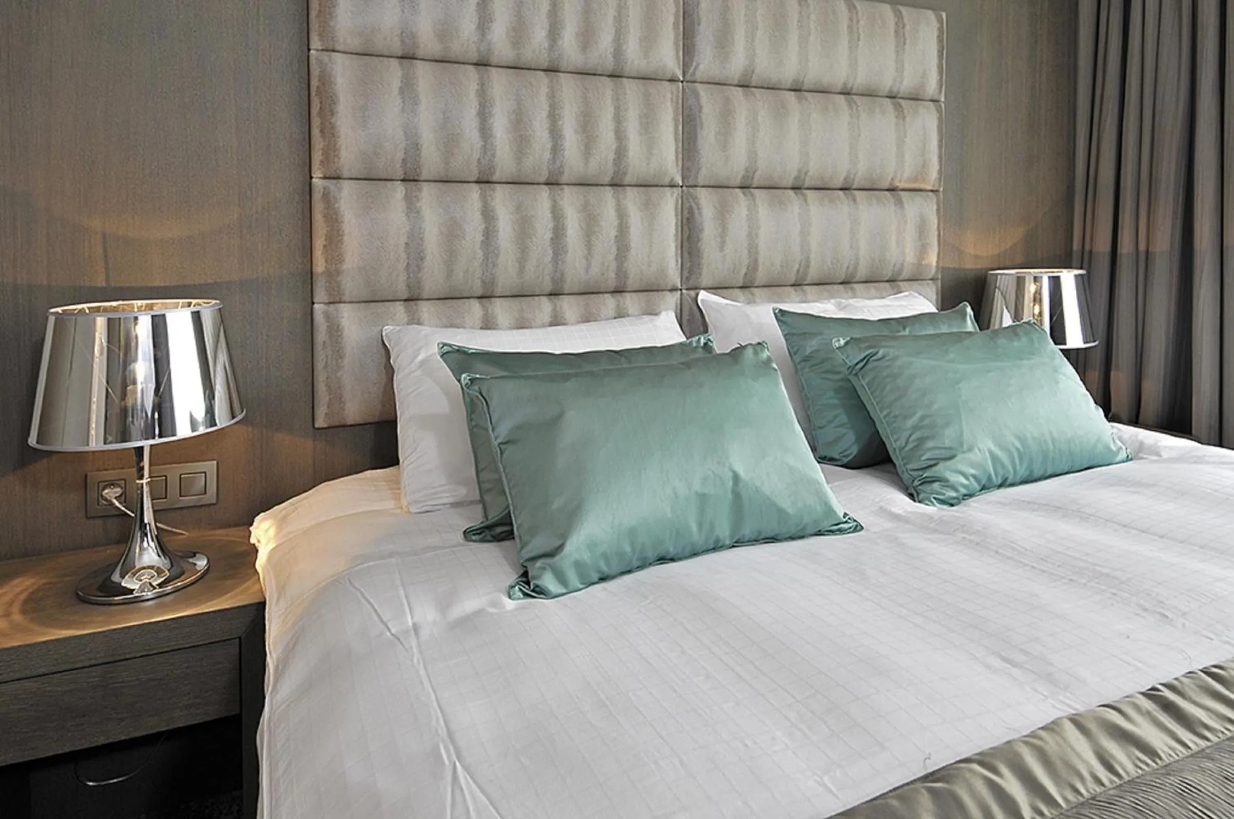 Decorative detail, Bed in Hotel Agenda Louise