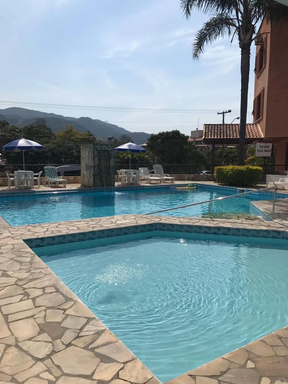 Swimming pool in Termas Park Hotel