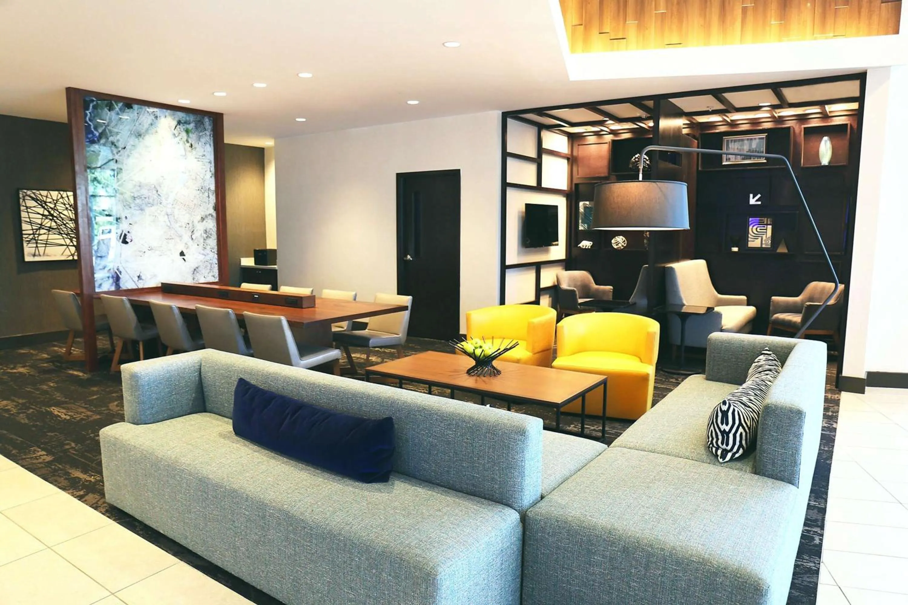 Lobby or reception in Hyatt Place Austin Airport