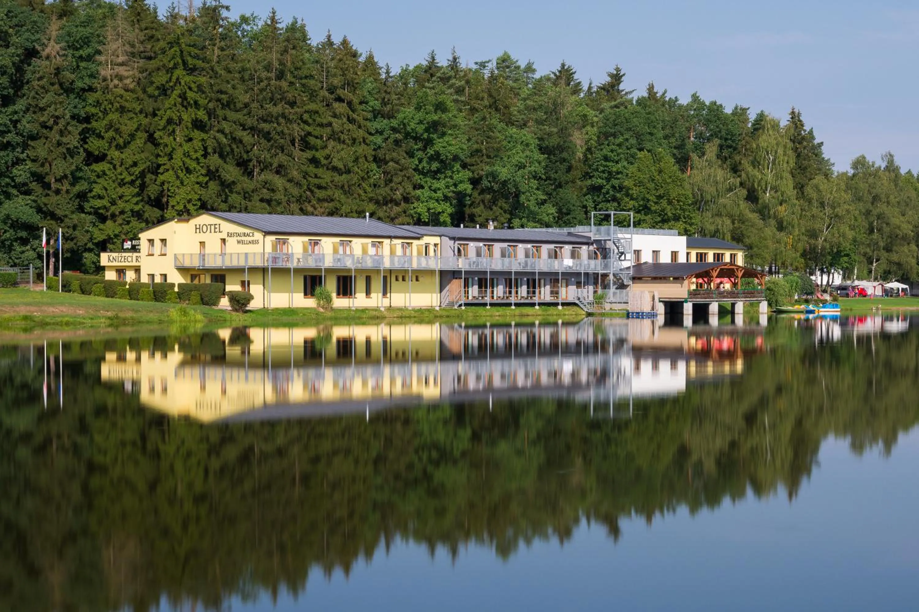 Property building in Hotel&Wellness Knížecí rybník
