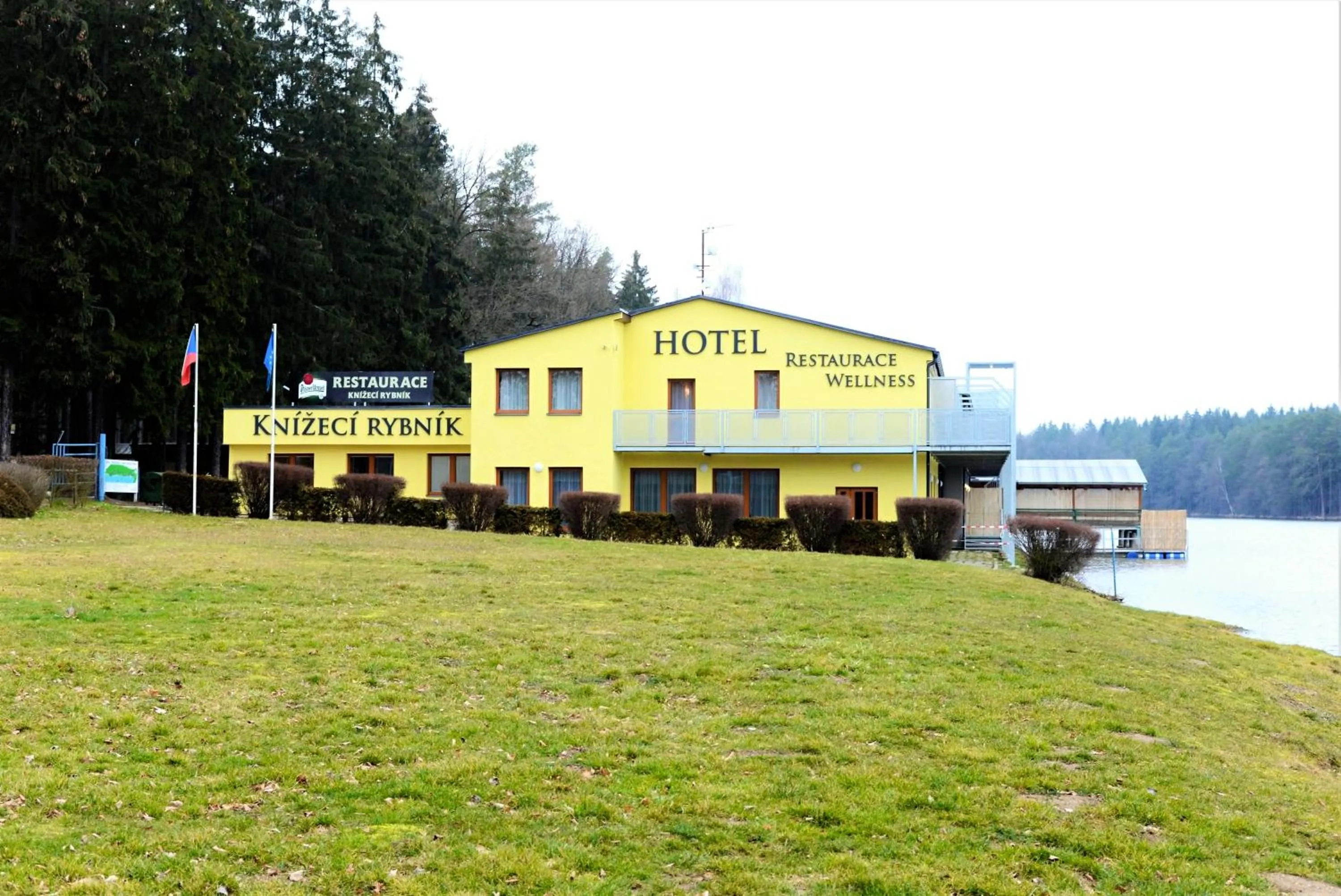 Property building in Hotel&Wellness Knížecí rybník