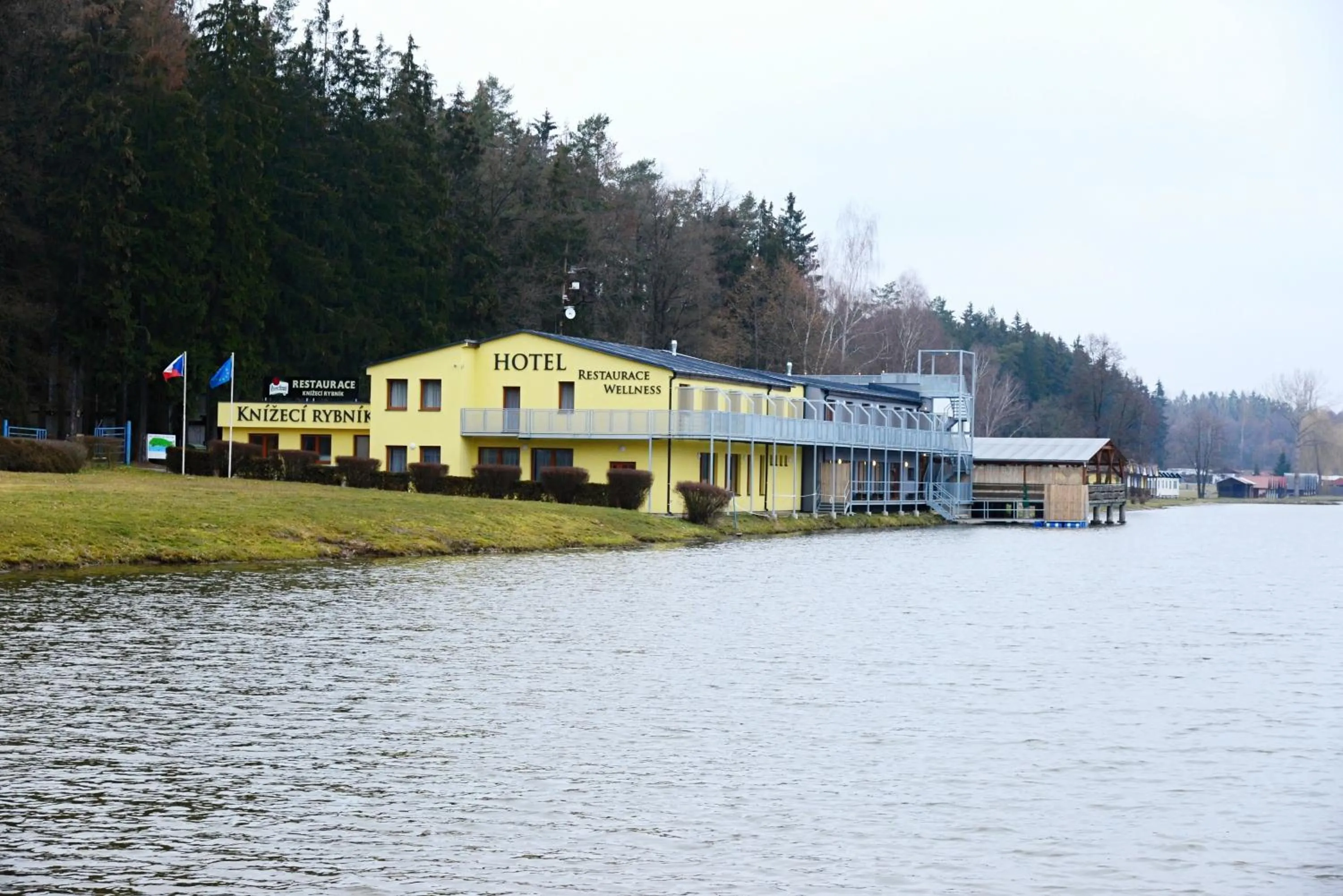 Property building in Hotel&Wellness Knížecí rybník