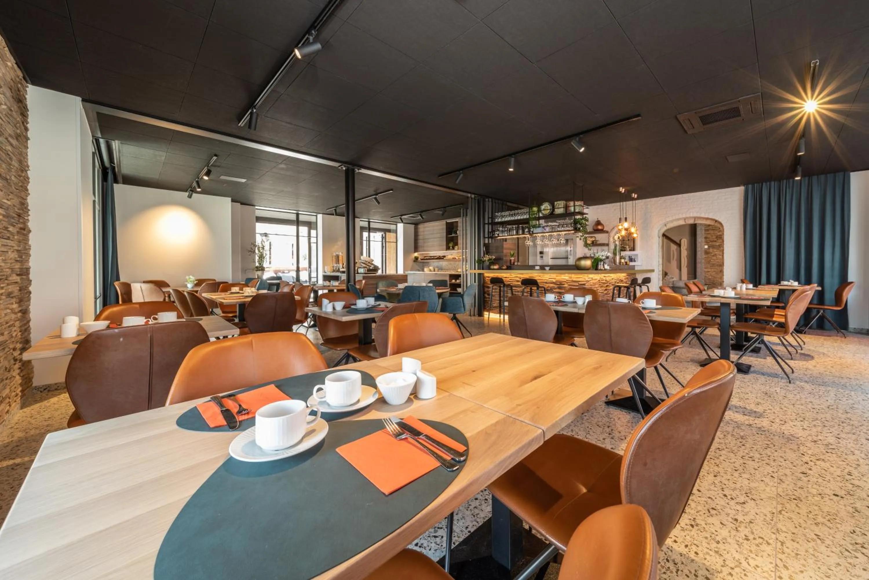 Restaurant/places to eat in Hotel Cajou