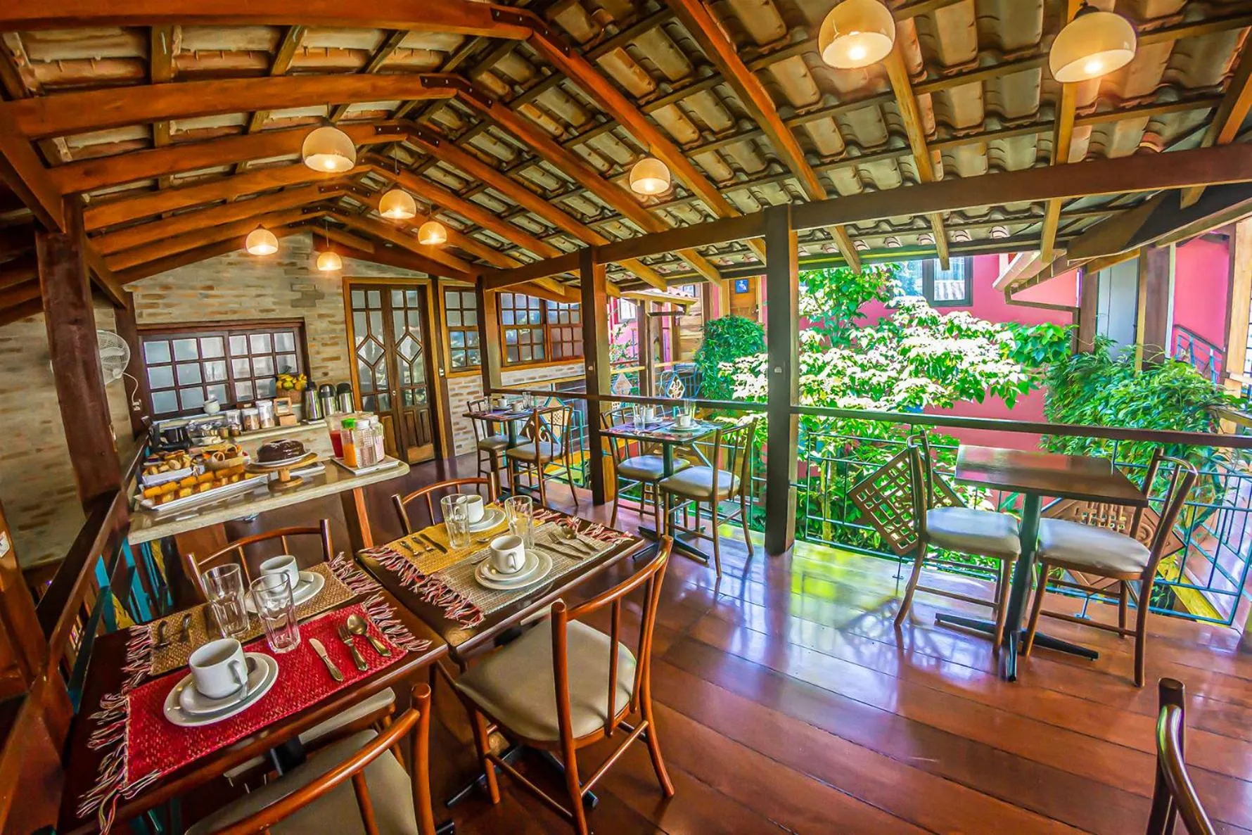 Breakfast in Pousada Ipê