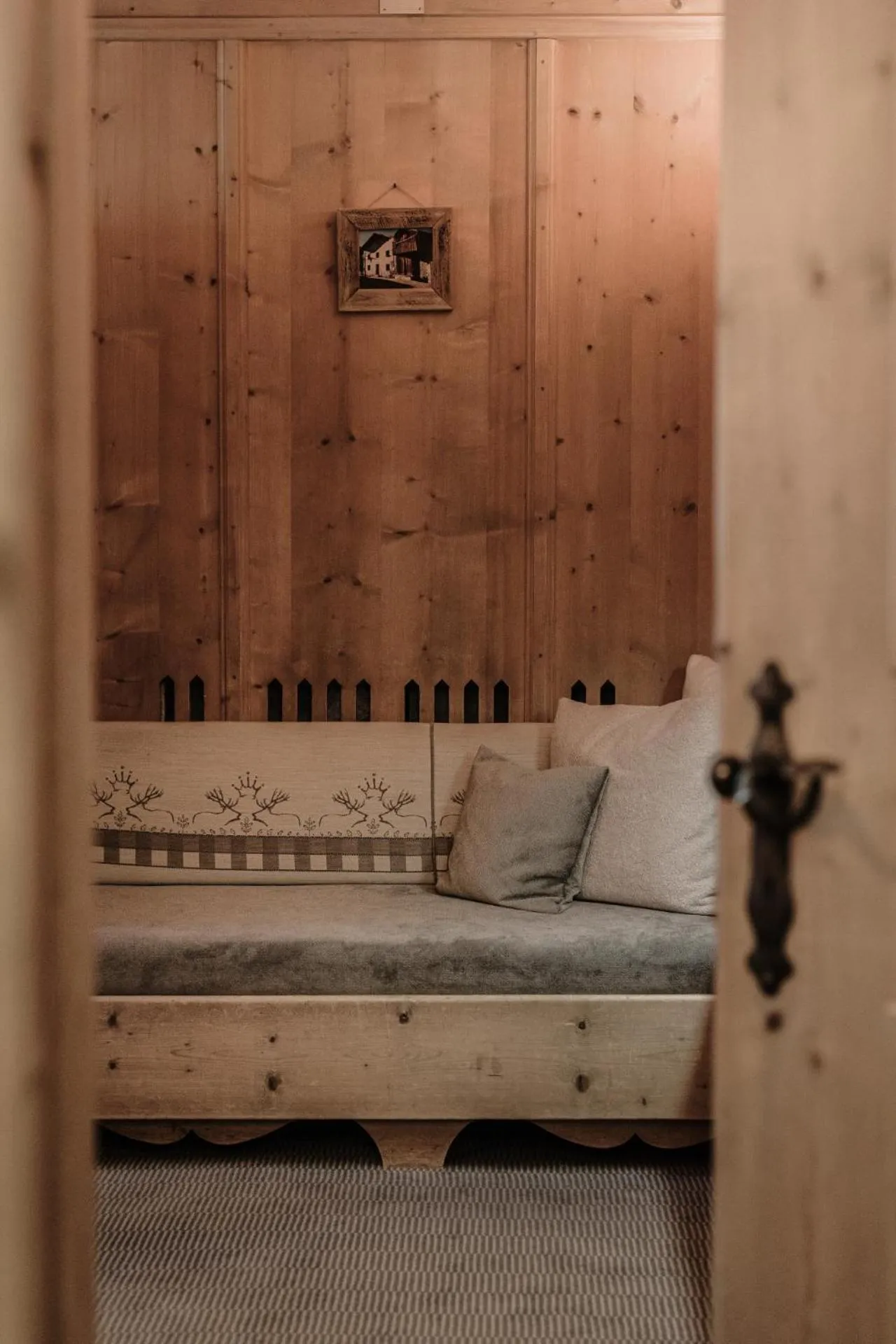 Living room, Bed in Residence Telemark