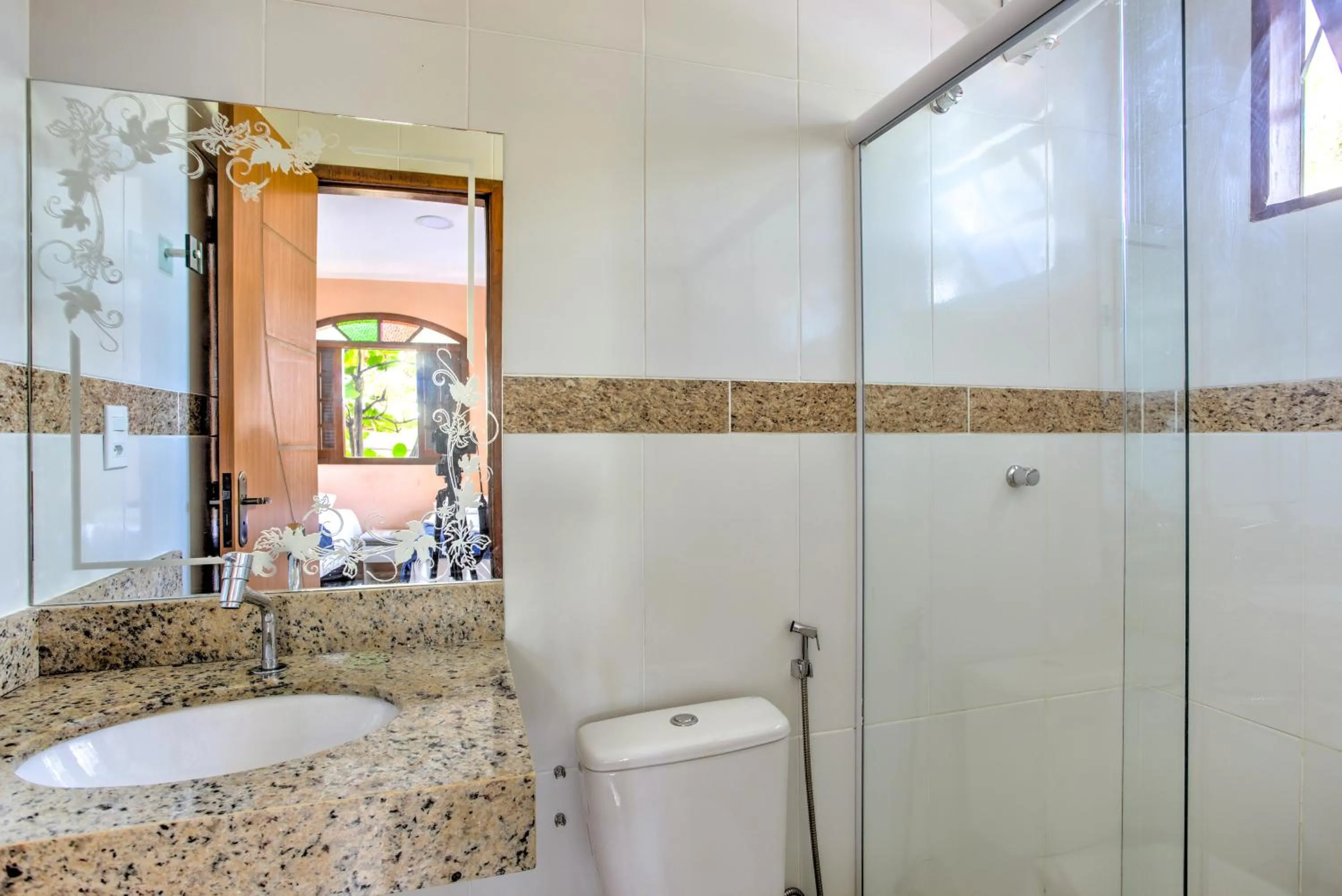 Bathroom in Pousada Recanto Barra da Tijuca