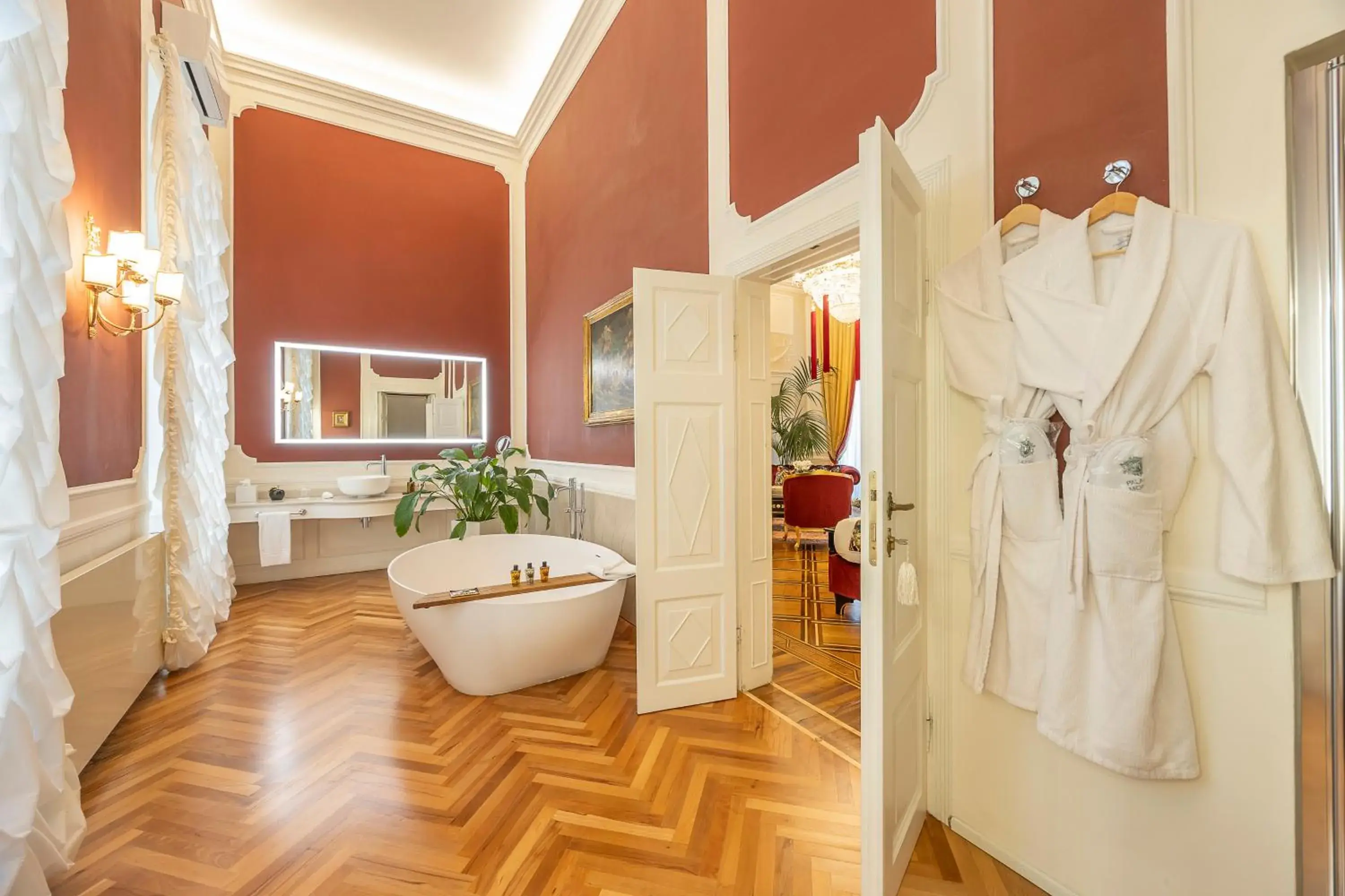 Royal Suite in Palazzo Monga Boutique Guesthouse Royal Suite in Palazzo Monga Boutique Guesthouse