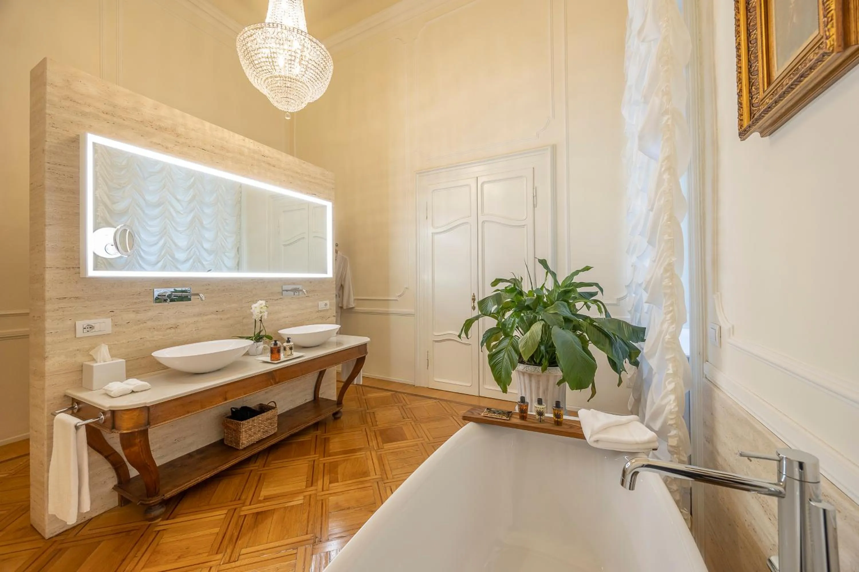 Bathroom in Palazzo Monga Boutique Guesthouse