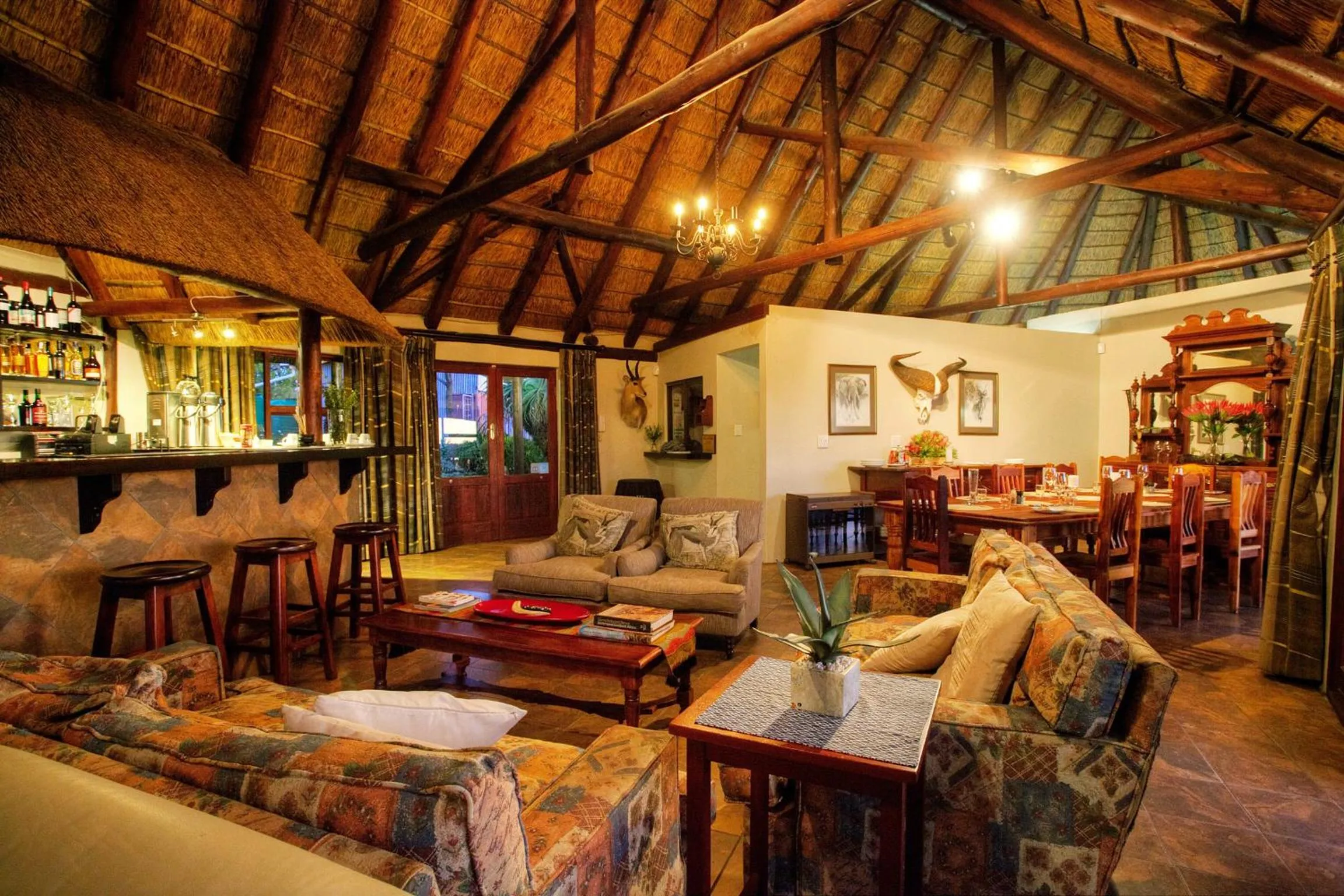 Lobby or reception in Addo Elephant Safari Lodge - Bellevue Forest Reserve