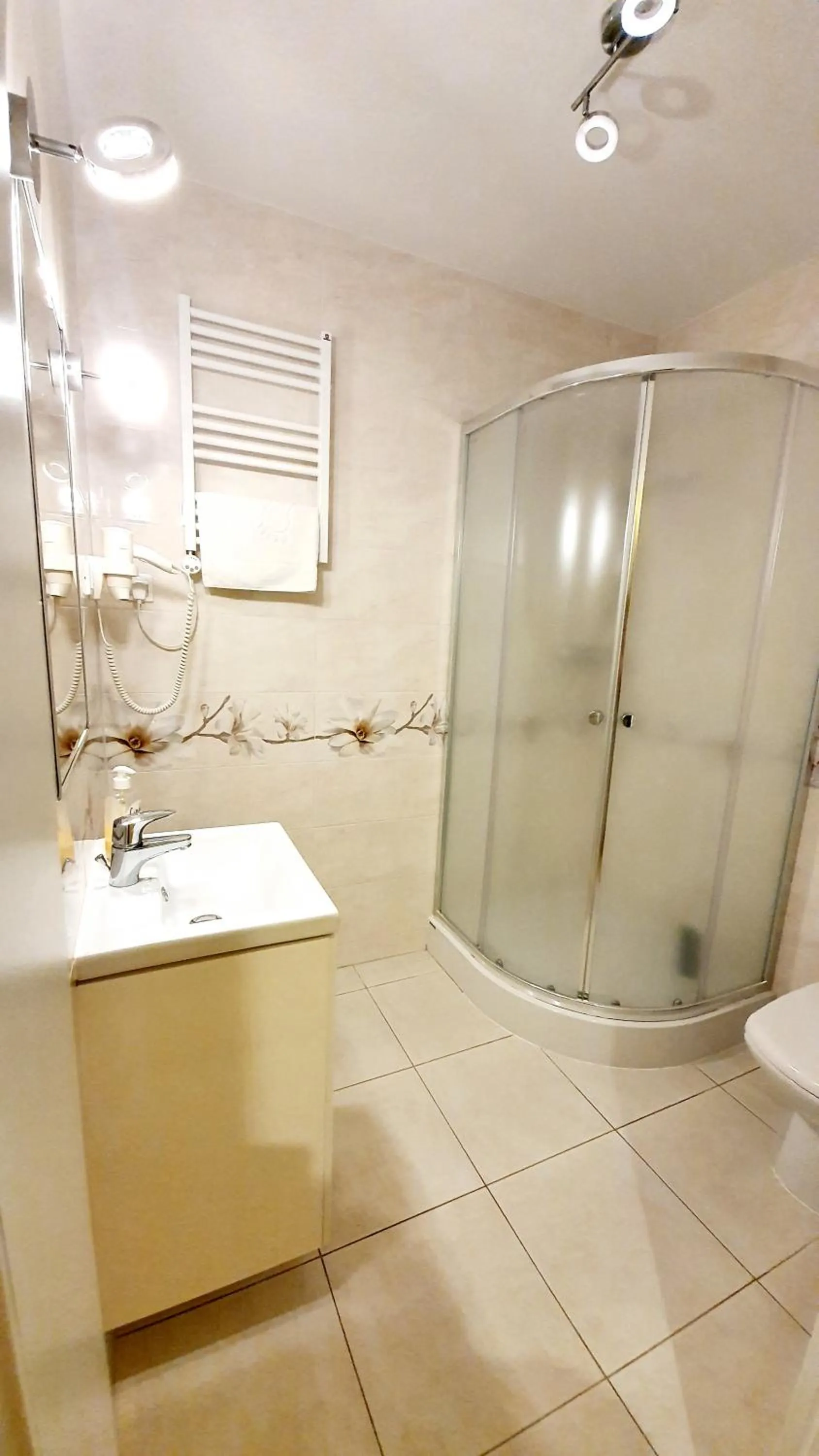 Bathroom in BTHouse, Pokoje Gościnne