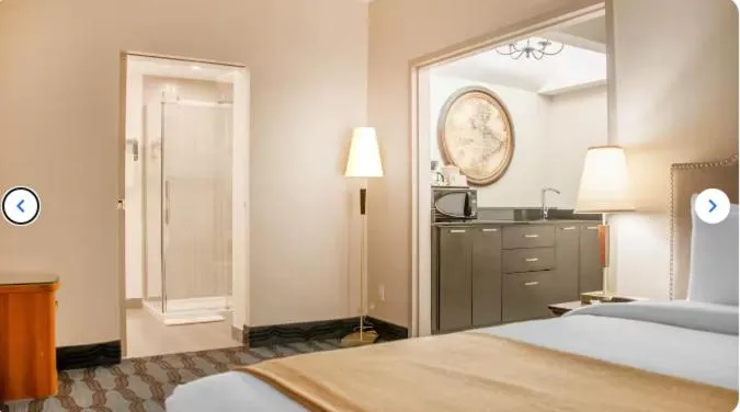 Bed in Empire Suites