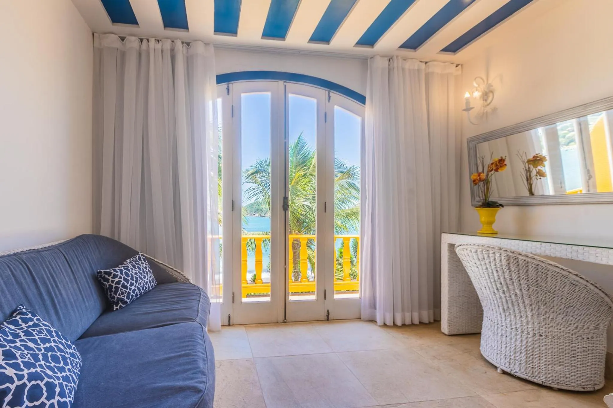 Seating area in Villa Raphael