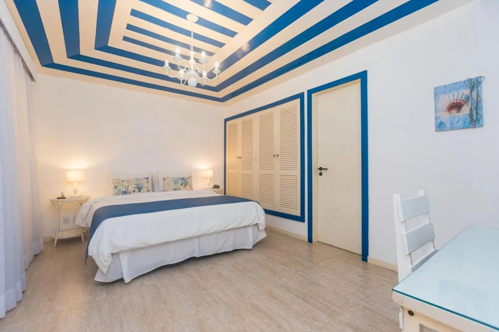 Bedroom, Bed in Villa Raphael