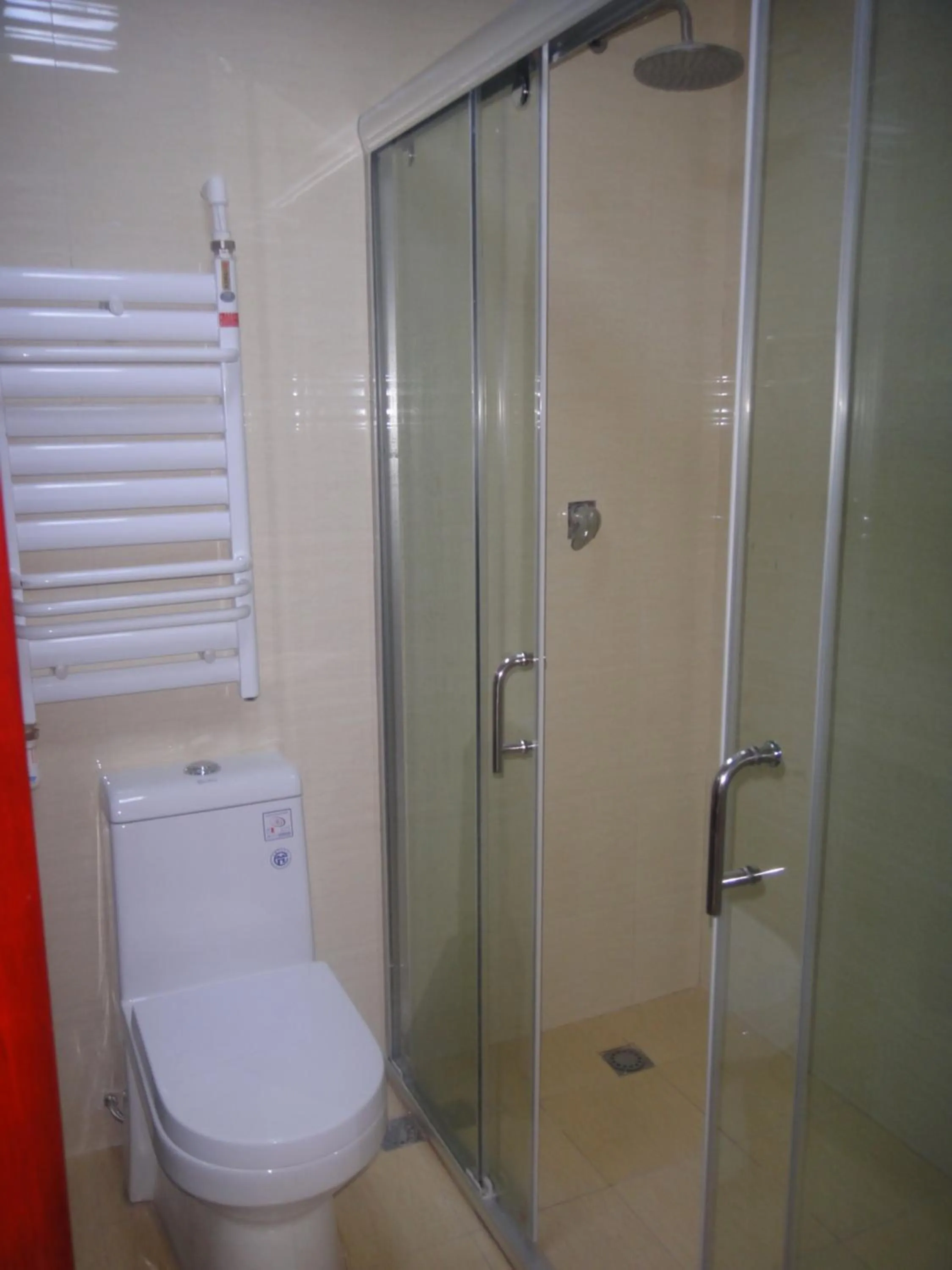 Bathroom in Overseas Tibetan Hotel