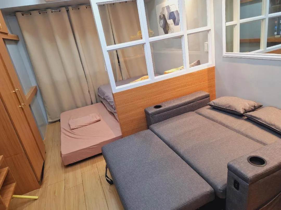 Bed in Tagaytay Wind Residences