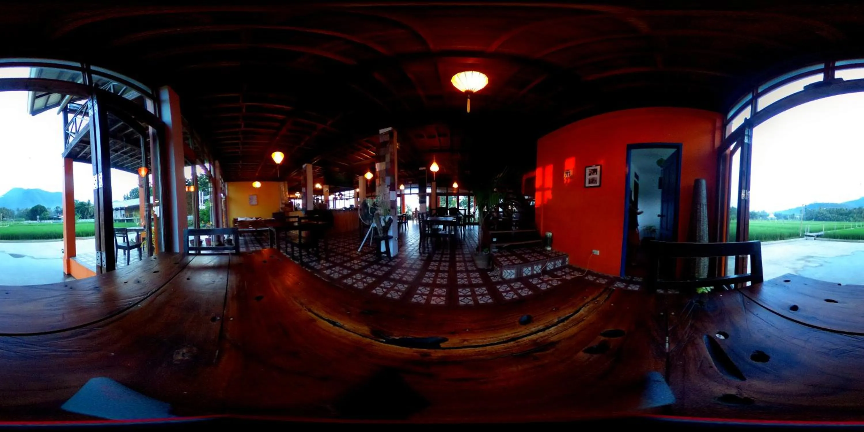 Restaurant/places to eat in Guerrera Rice Paddy Villas