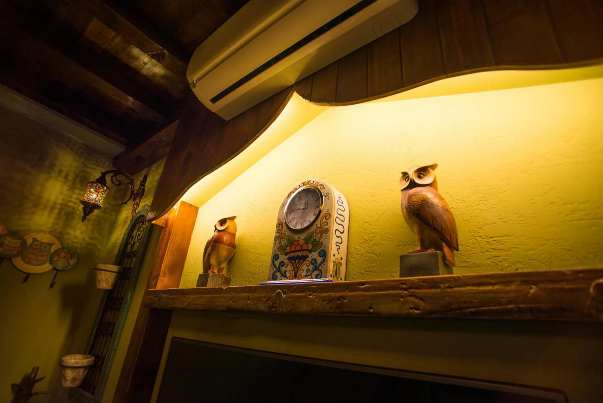 Decorative detail in Kaho Homestay II