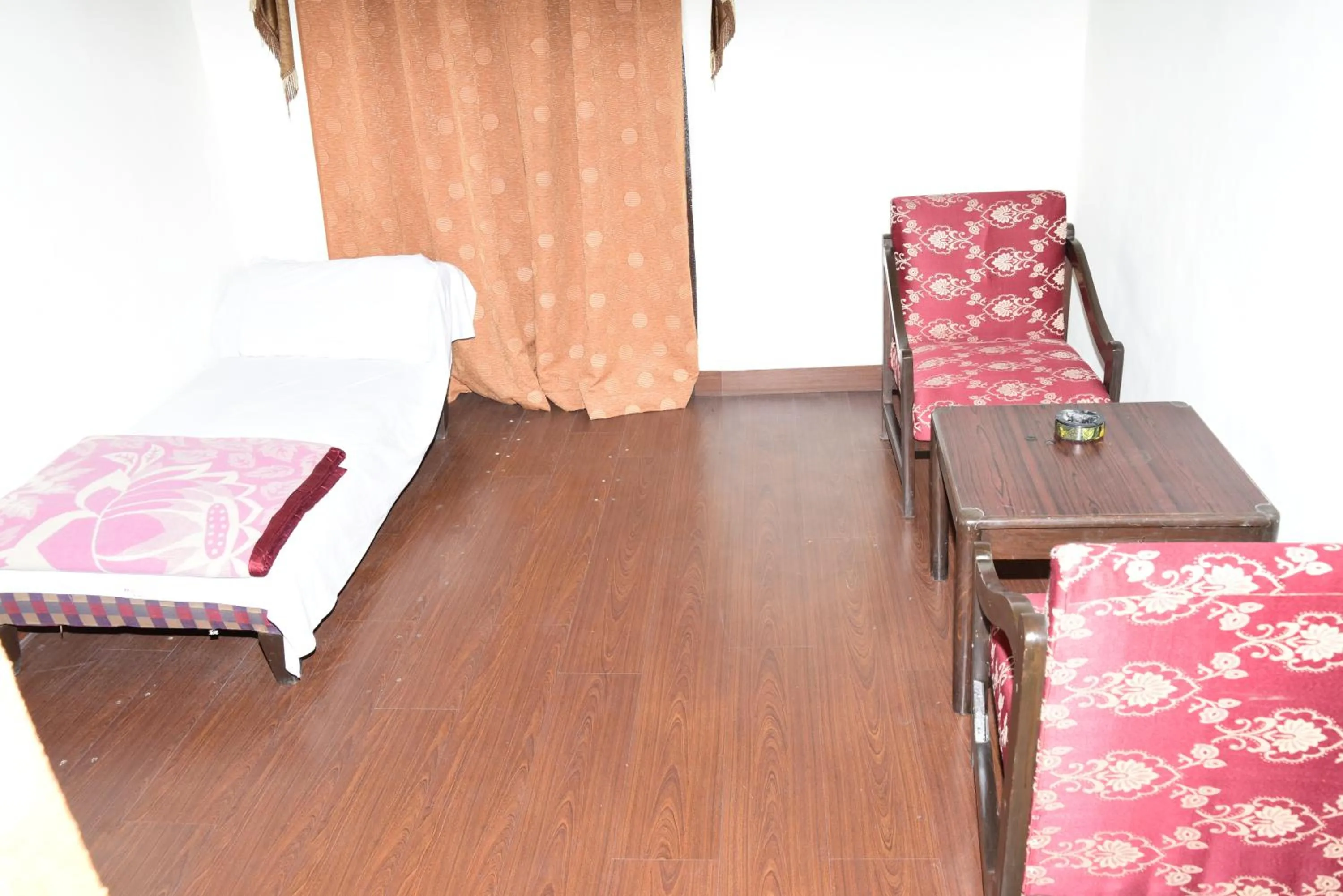 Bed in Prince Hotel Mallroad