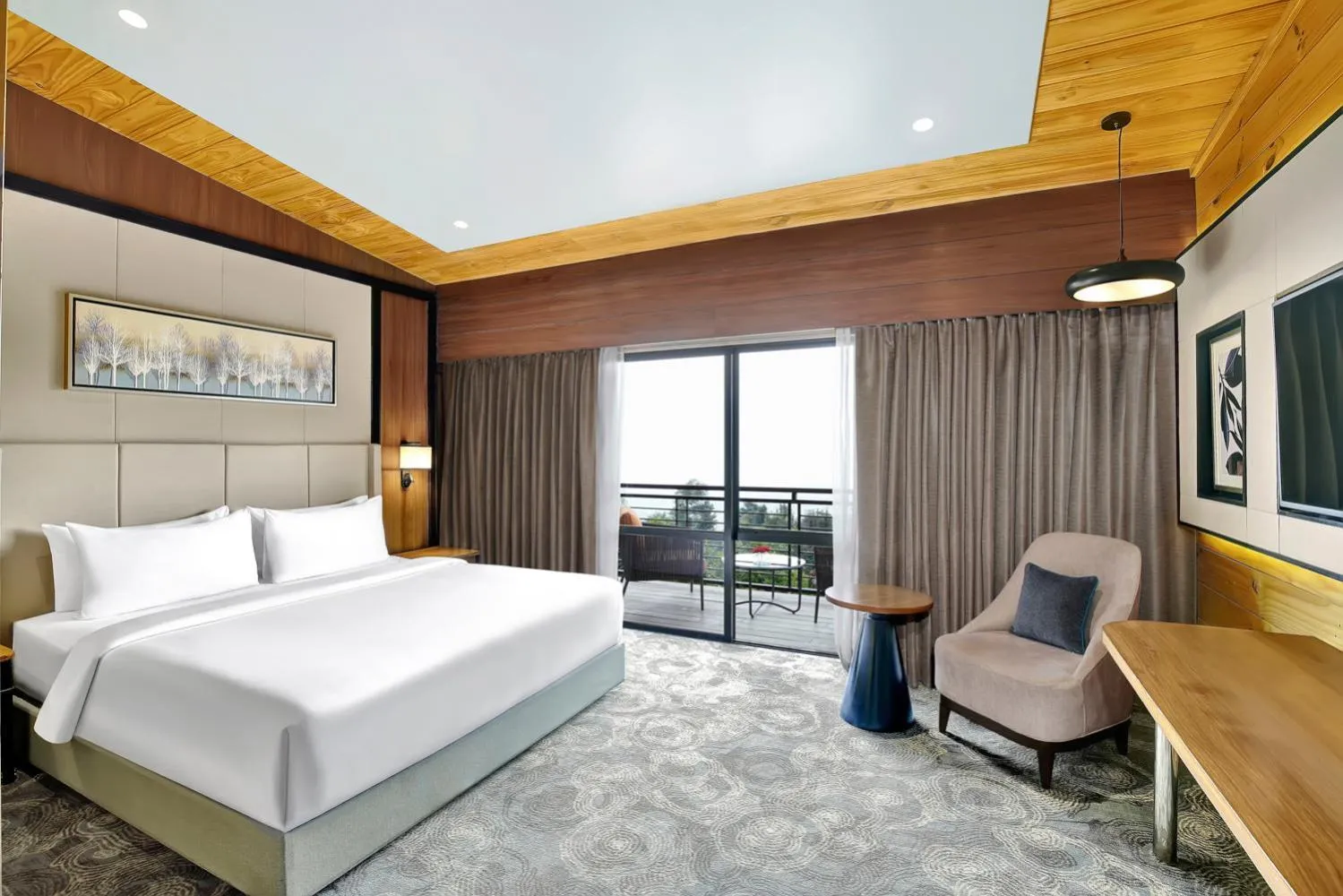 Bed in Radisson Blu Resort Dharamshala