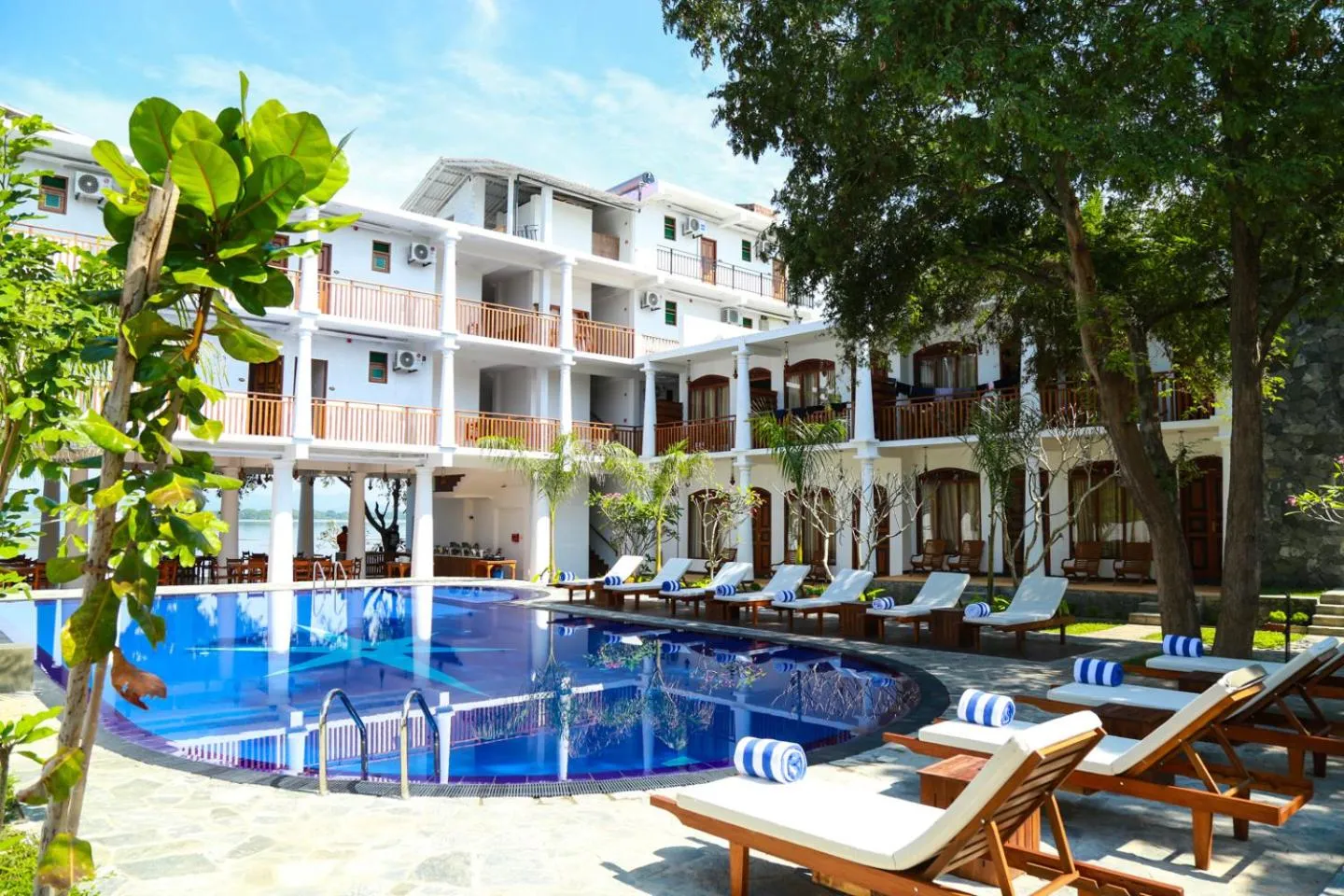 Property building in Yala Oga Reach Hotel