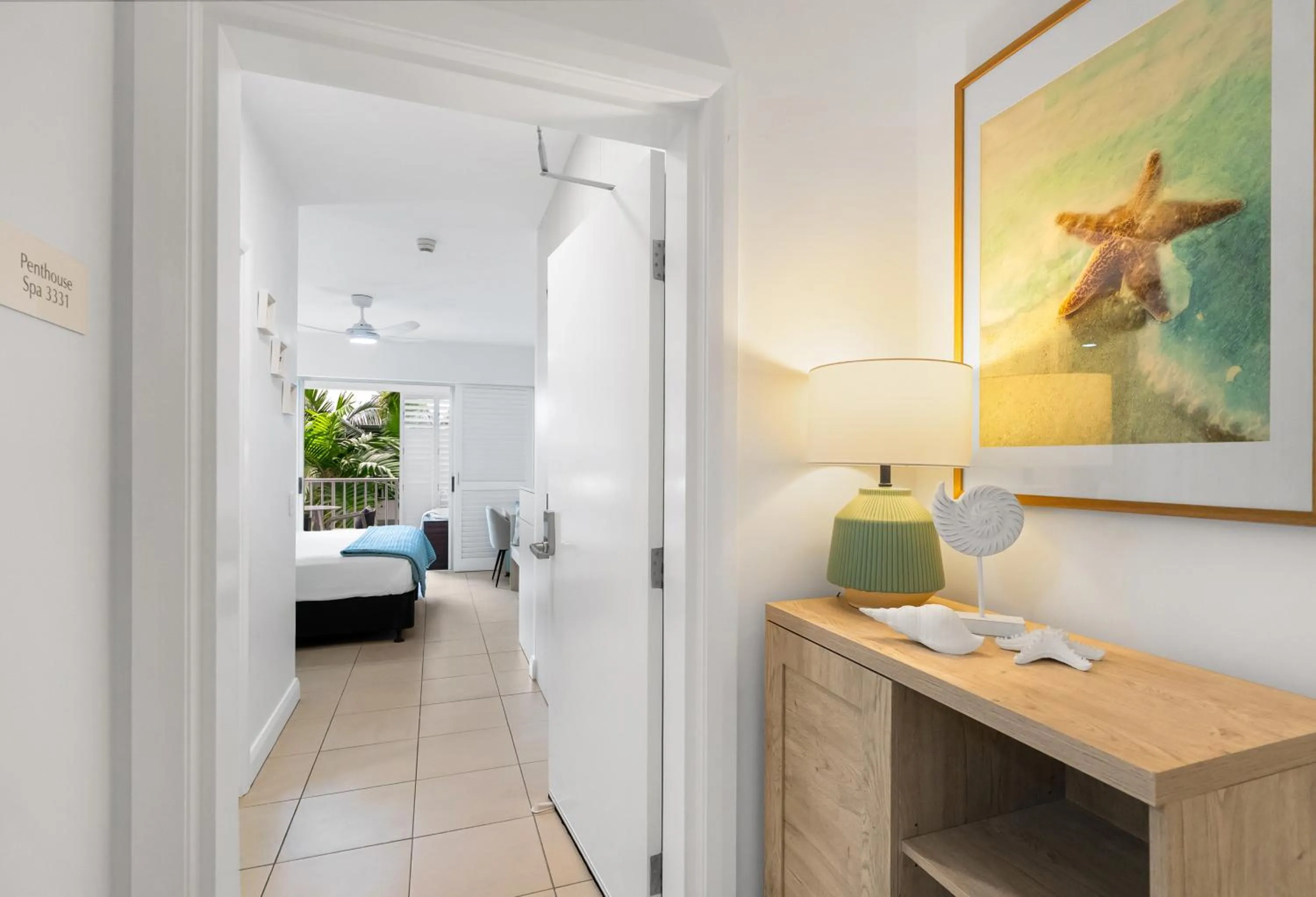 Decorative detail, Bed in Elysium Private Apartments at Beach Club & Spa